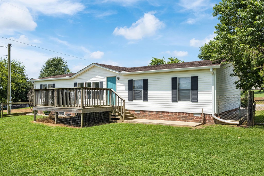594 Governor Hall Rd Property Photo 1