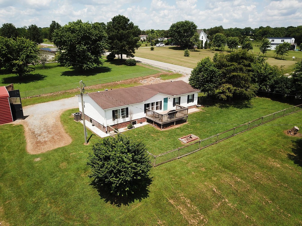 594 Governor Hall Rd Property Photo 21
