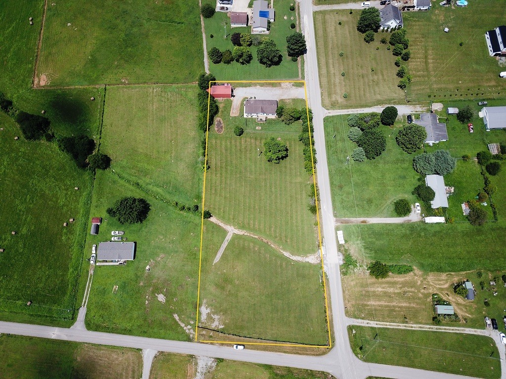 594 Governor Hall Rd Property Photo 23