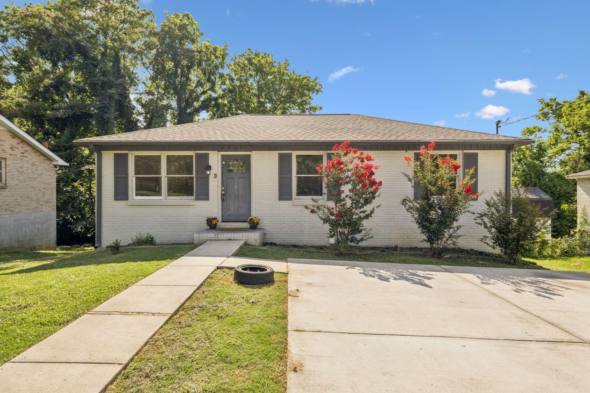 4967 Karen Ray Dr Property Photo 1