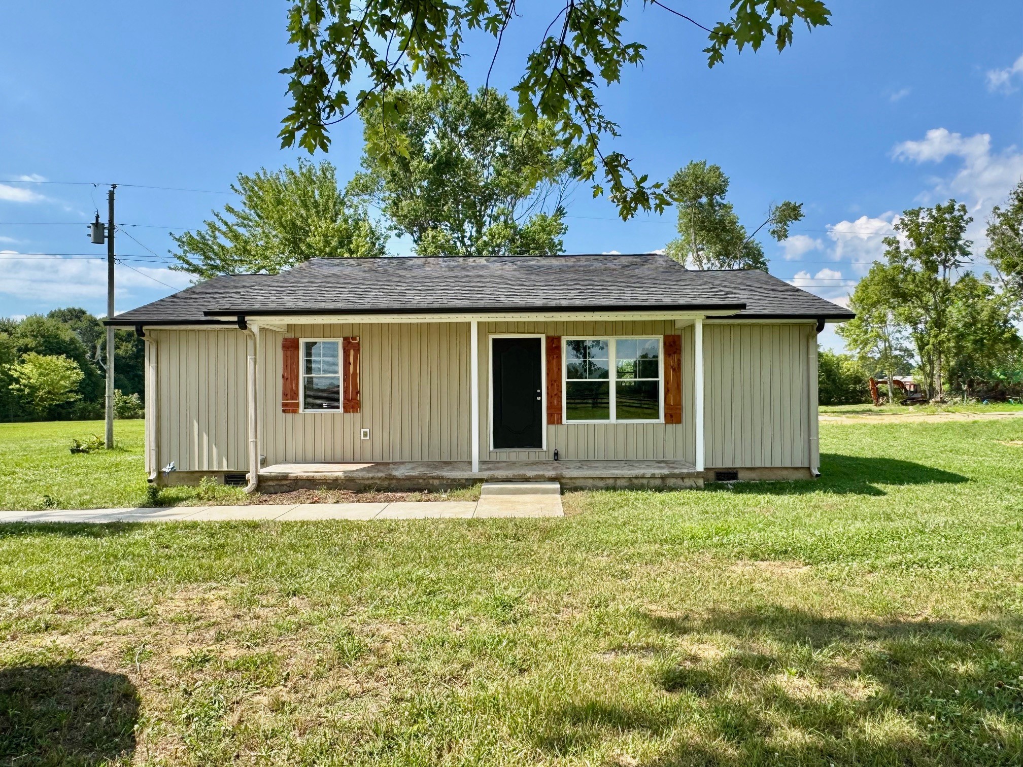 8165 State Line Rd Property Photo 1
