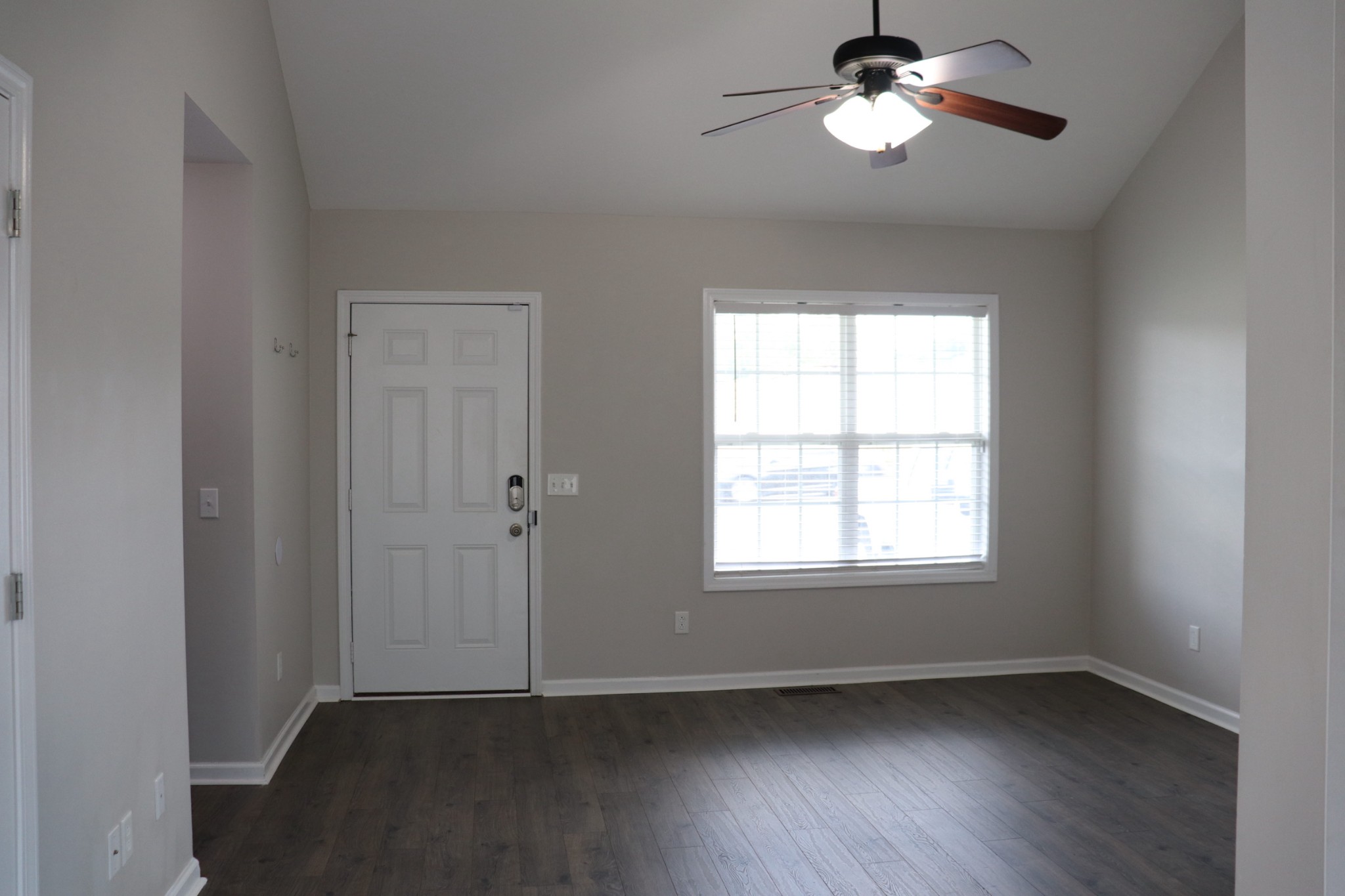 414 Kelly Ln Property Photo 23