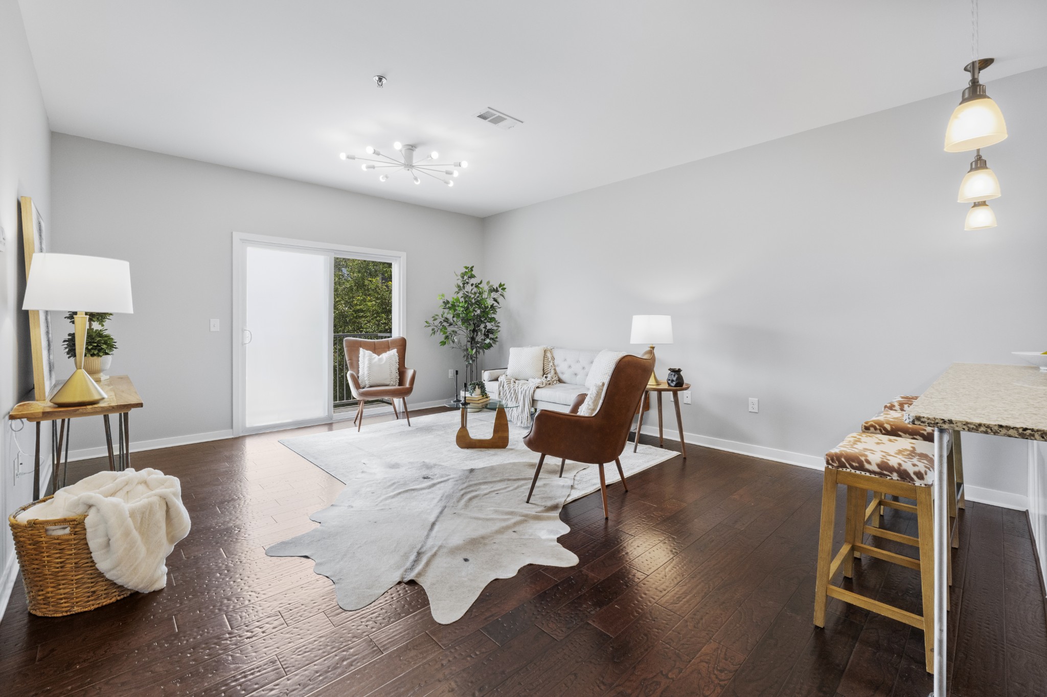 1122 Litton Ave Property Photo 1