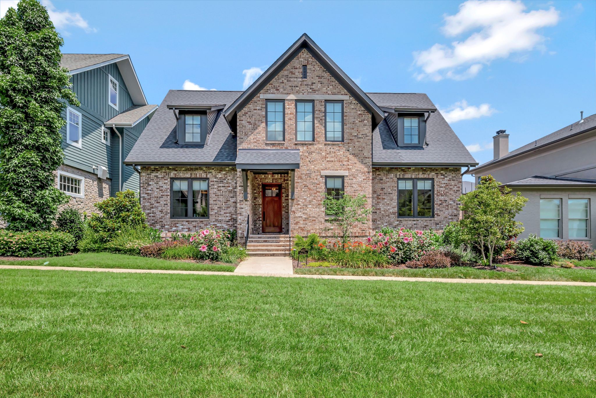 4027 Graybar Ct Property Photo 1