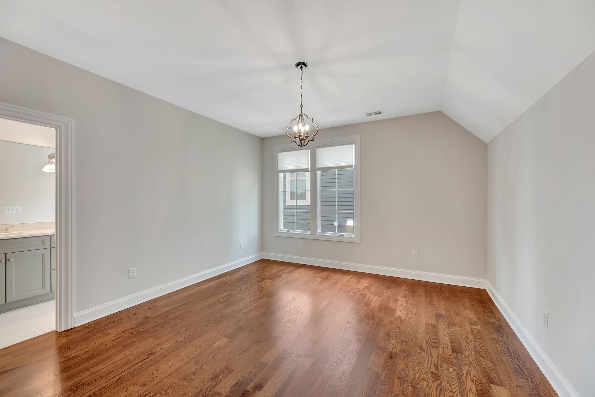 4027 Graybar Ct Property Photo 31
