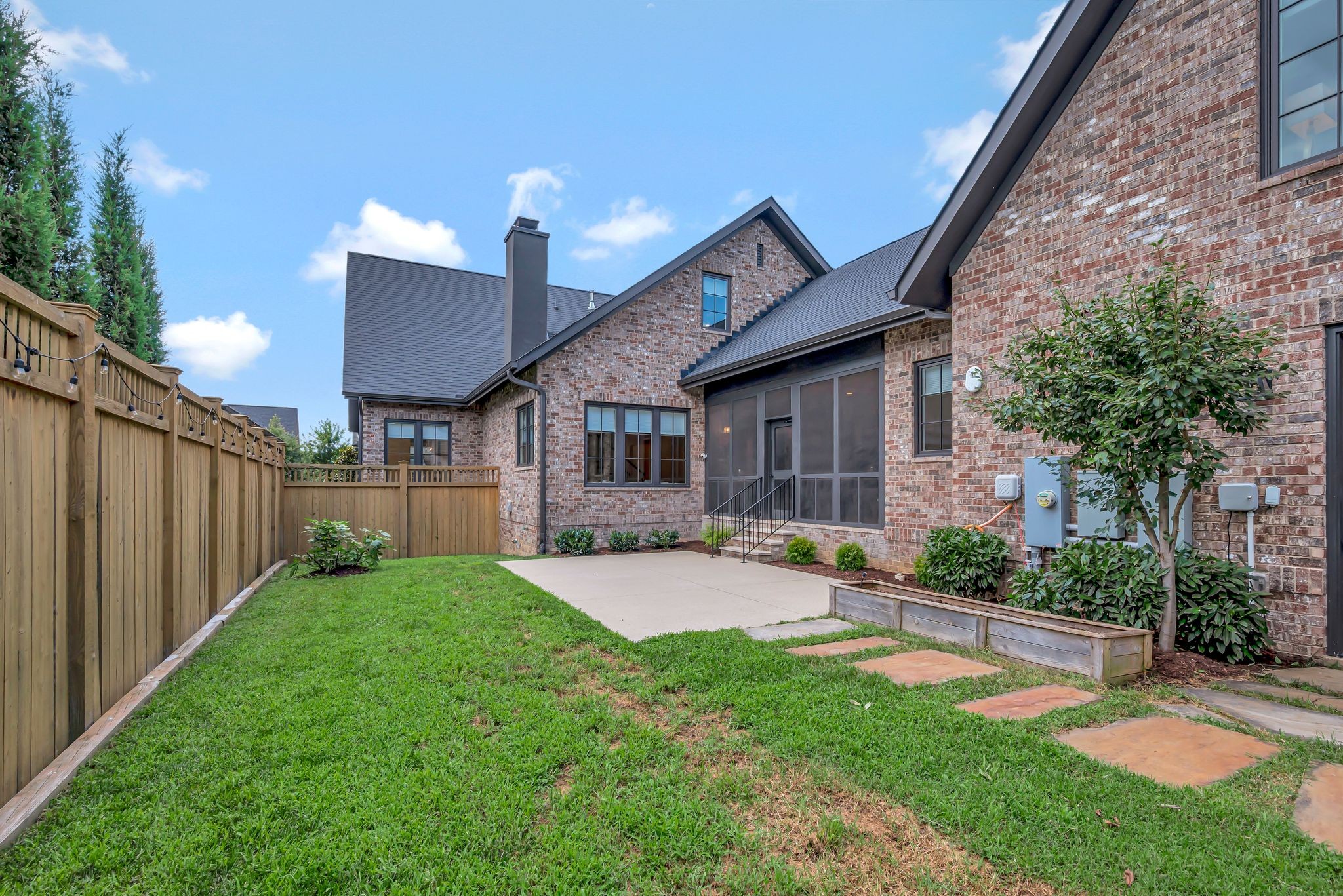 4027 Graybar Ct Property Photo 45