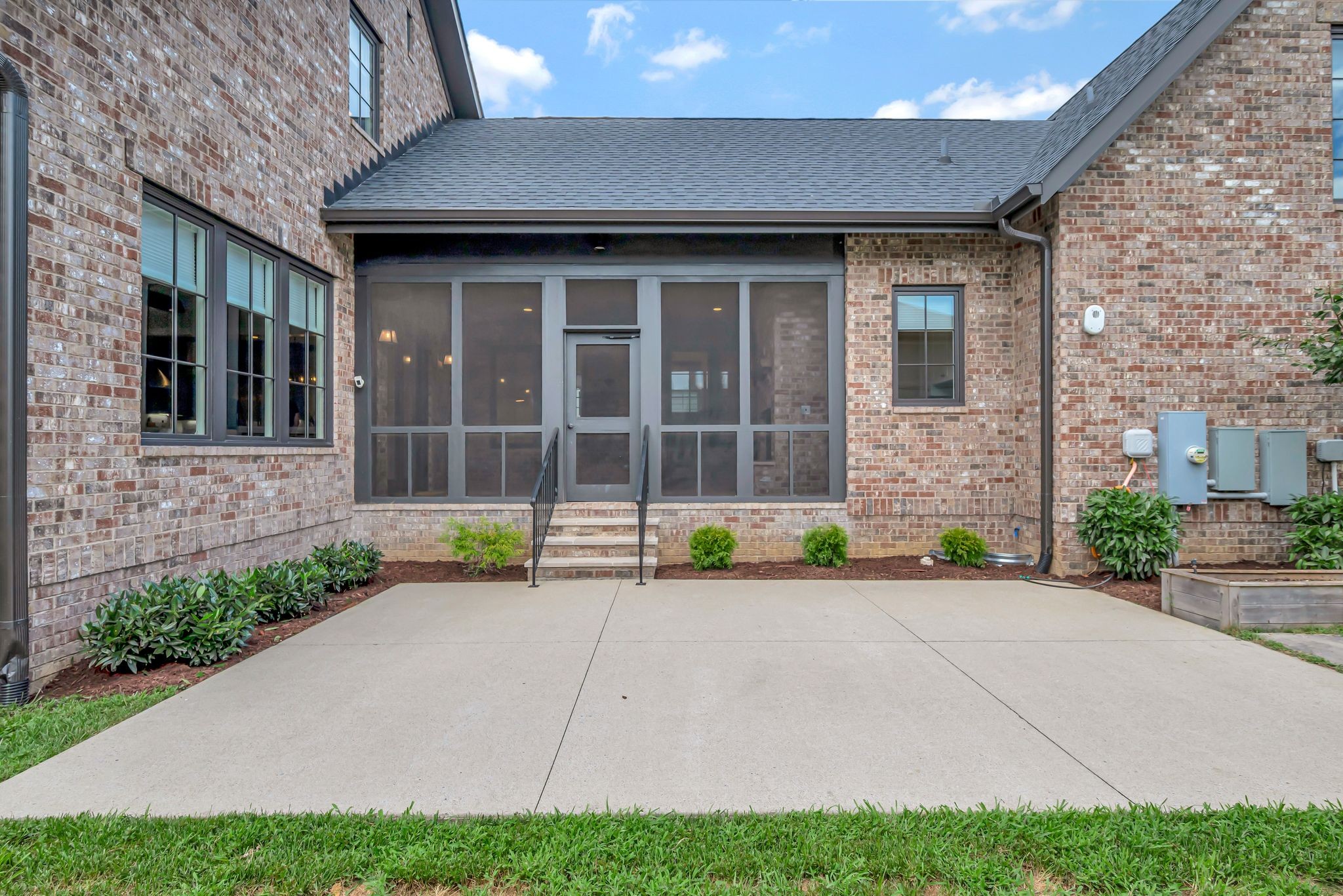 4027 Graybar Ct Property Photo 46