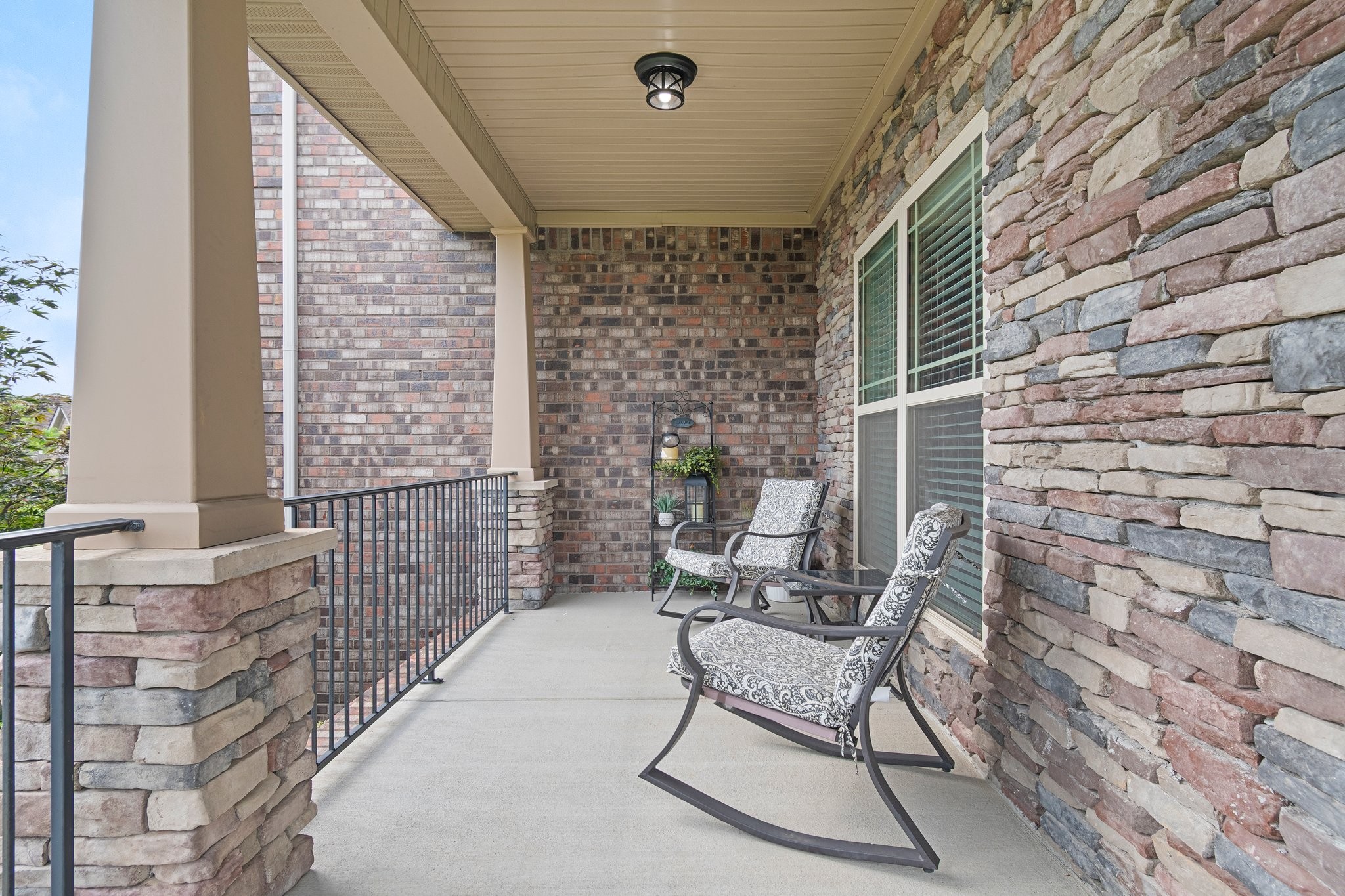 5010 Moretto Ct Property Photo 6