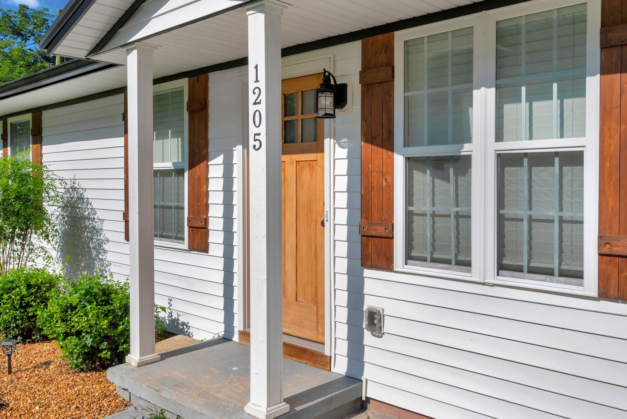 1205 Slaters Creek Rd Property Photo 5