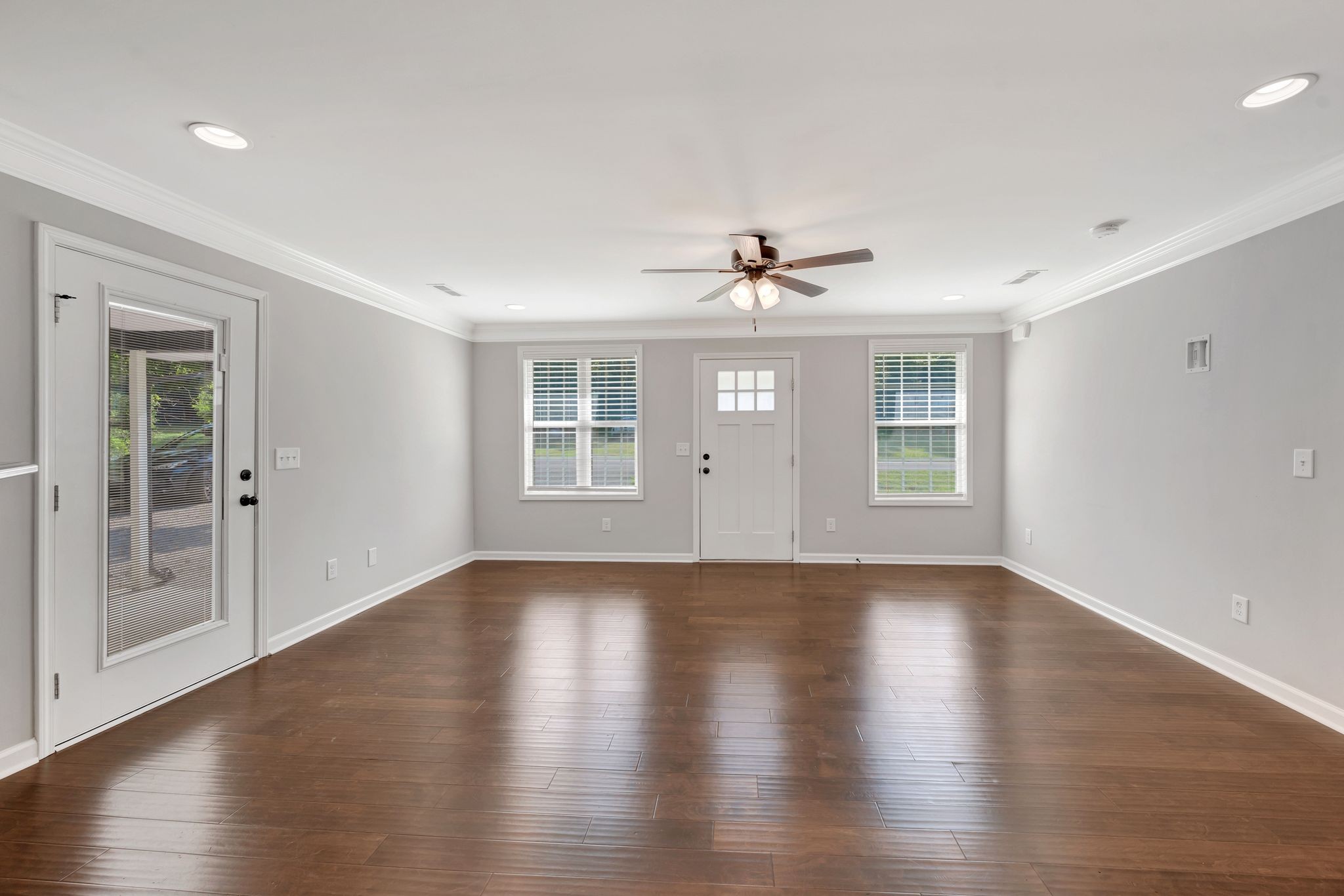1205 Slaters Creek Rd Property Photo 8