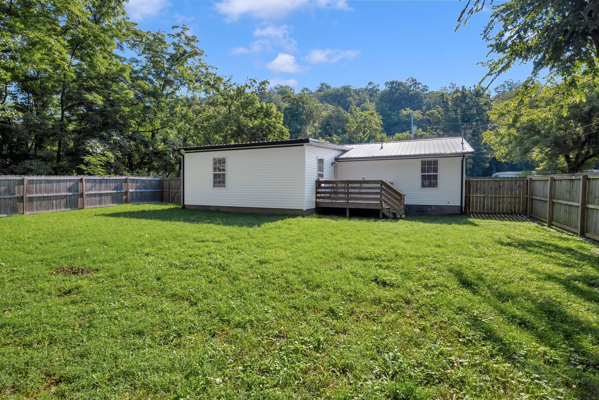 1205 Slaters Creek Rd Property Photo 27