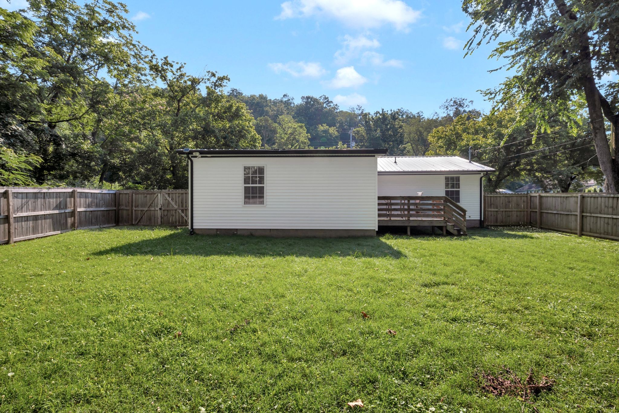 1205 Slaters Creek Rd Property Photo 28