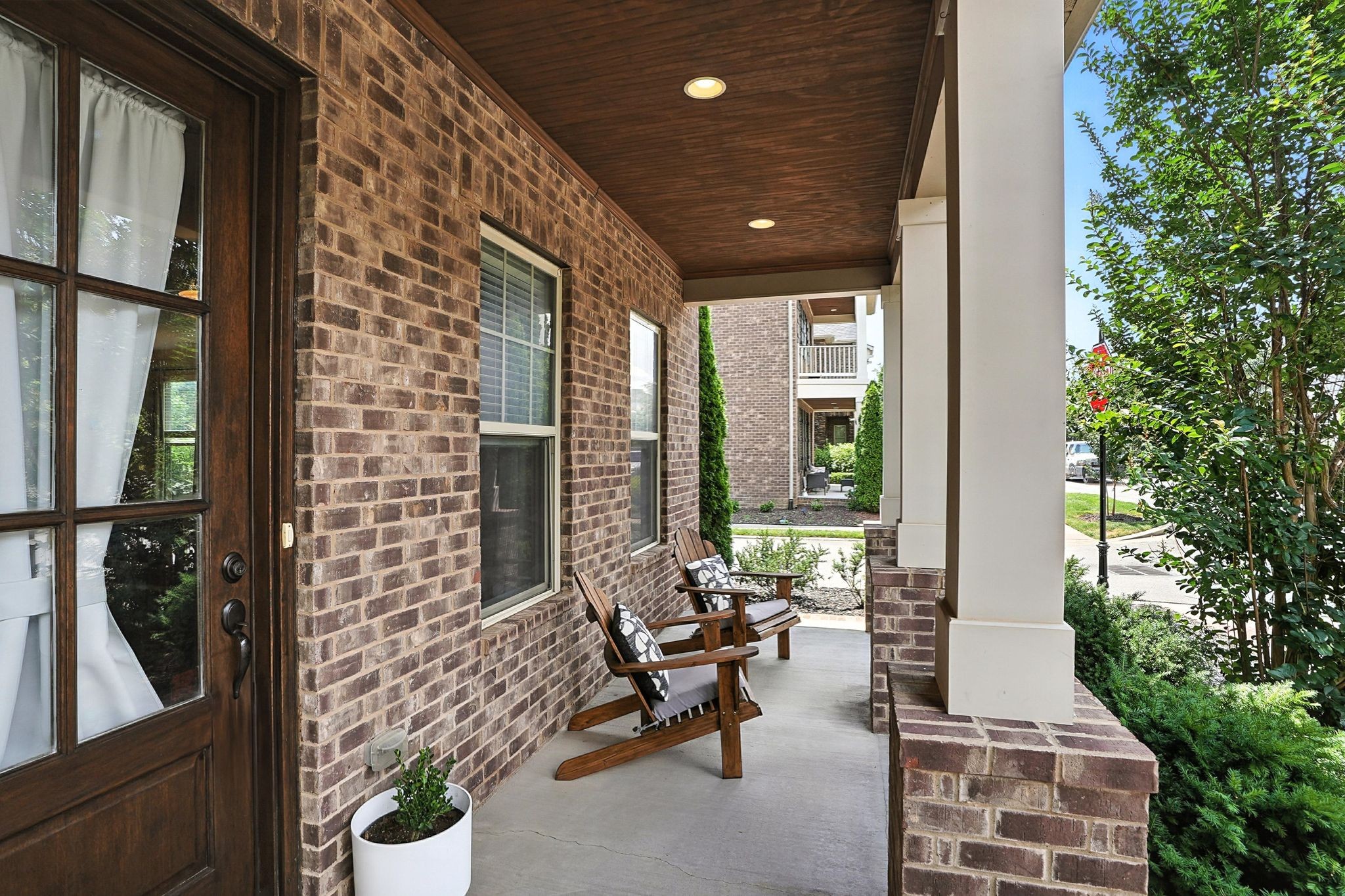 348 Cornelius Way Property Photo 6