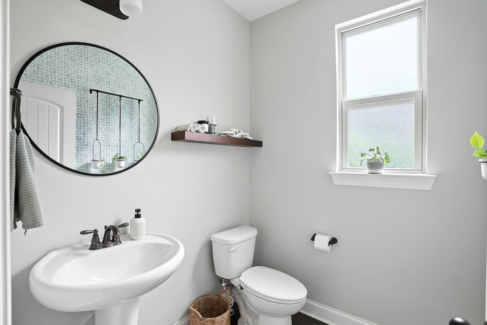 348 Cornelius Way Property Photo 17