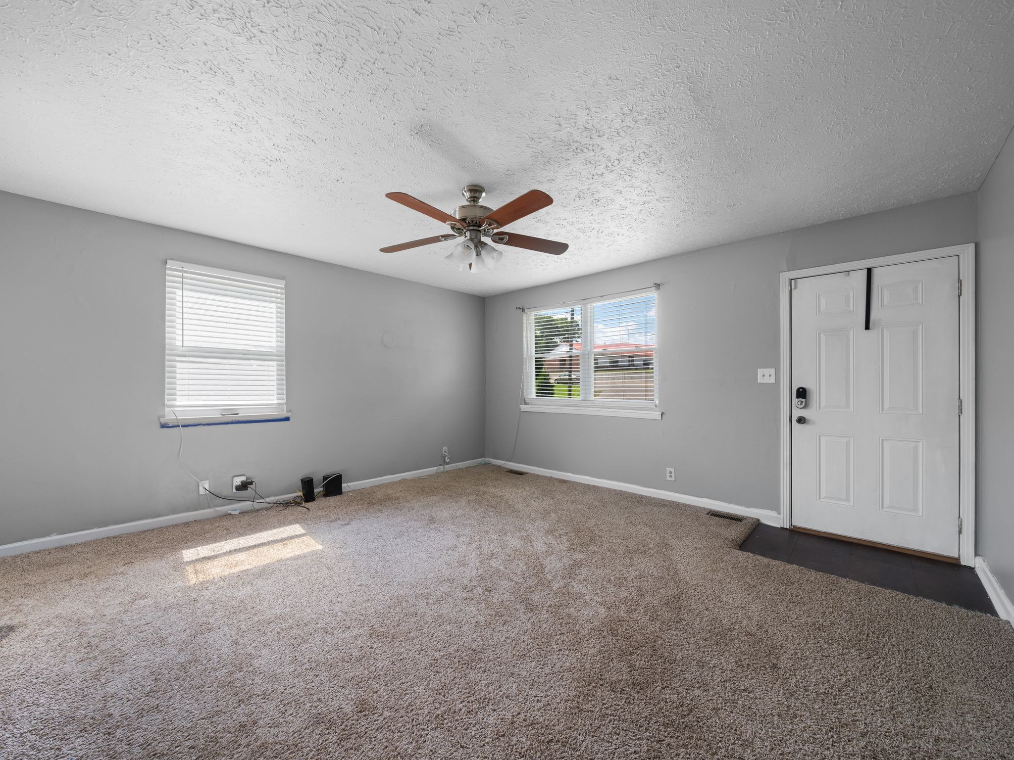 167 Plum St Property Photo 7