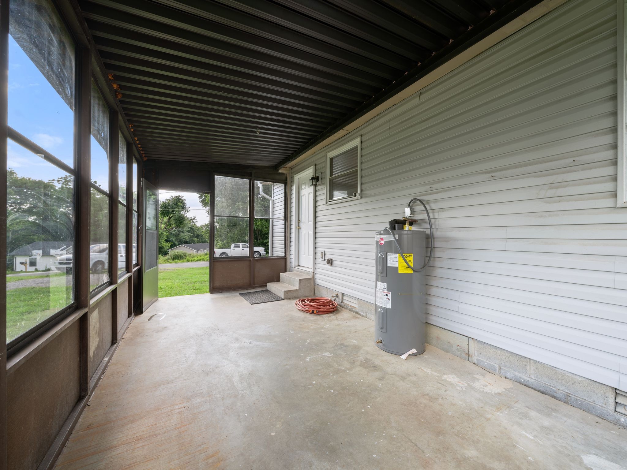 167 Plum St Property Photo 13