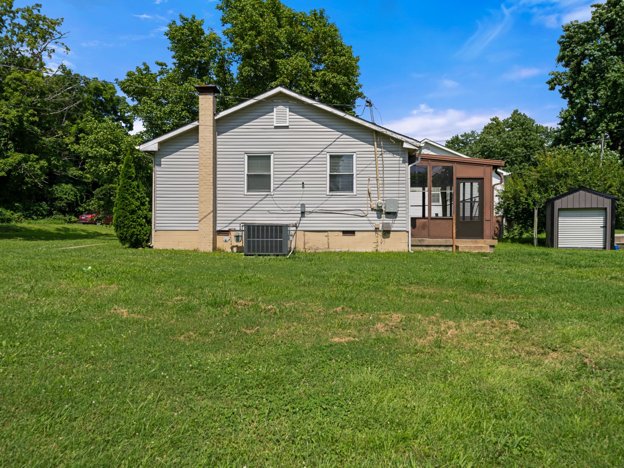 167 Plum St Property Photo 17