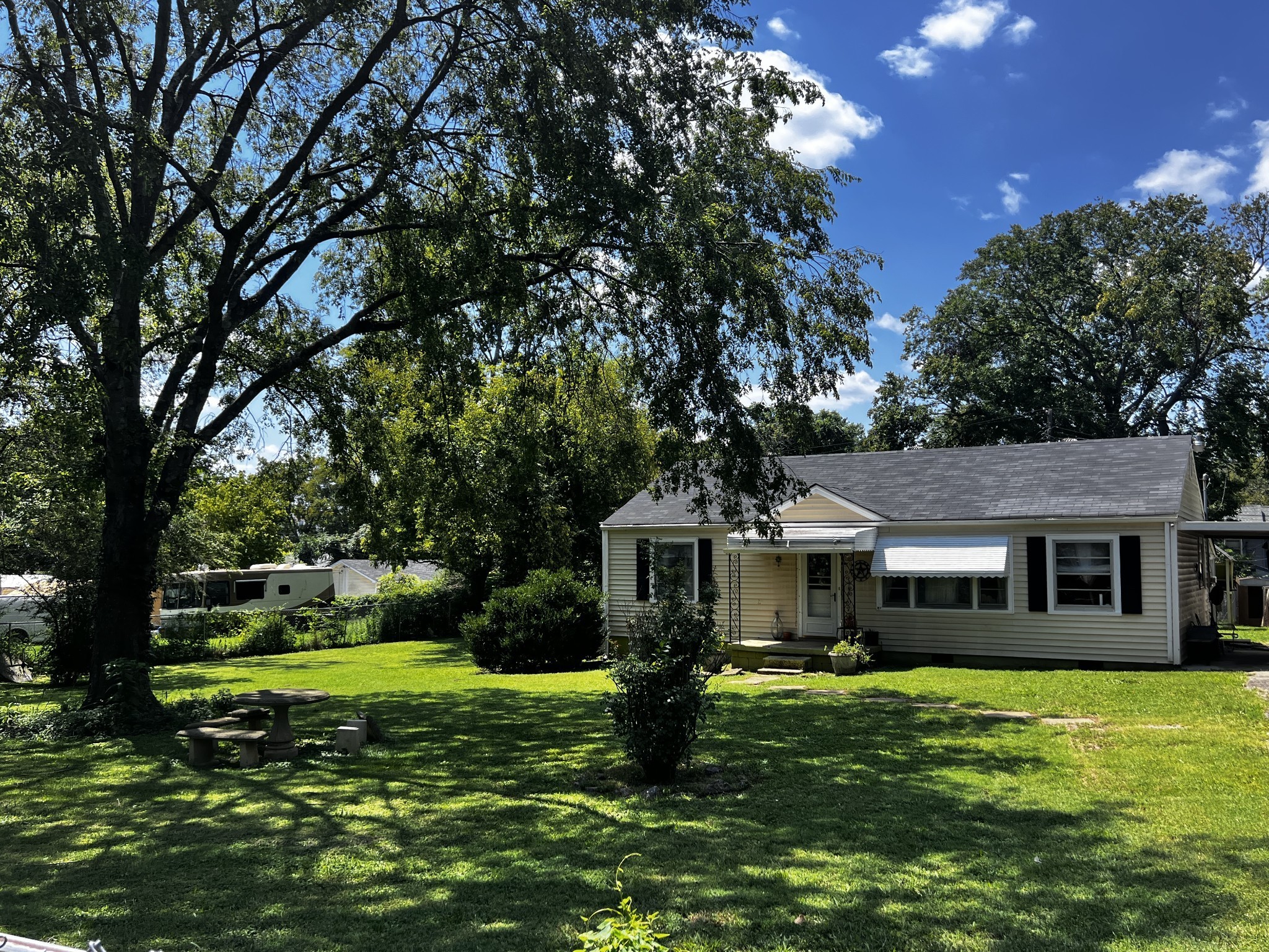 211 Scalf Dr