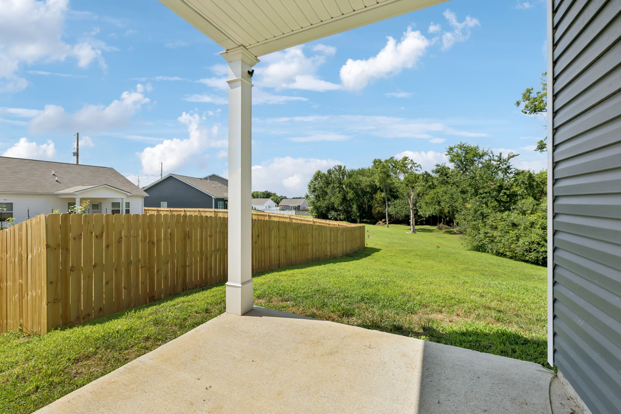 2305 Madeline Ct Property Photo 28