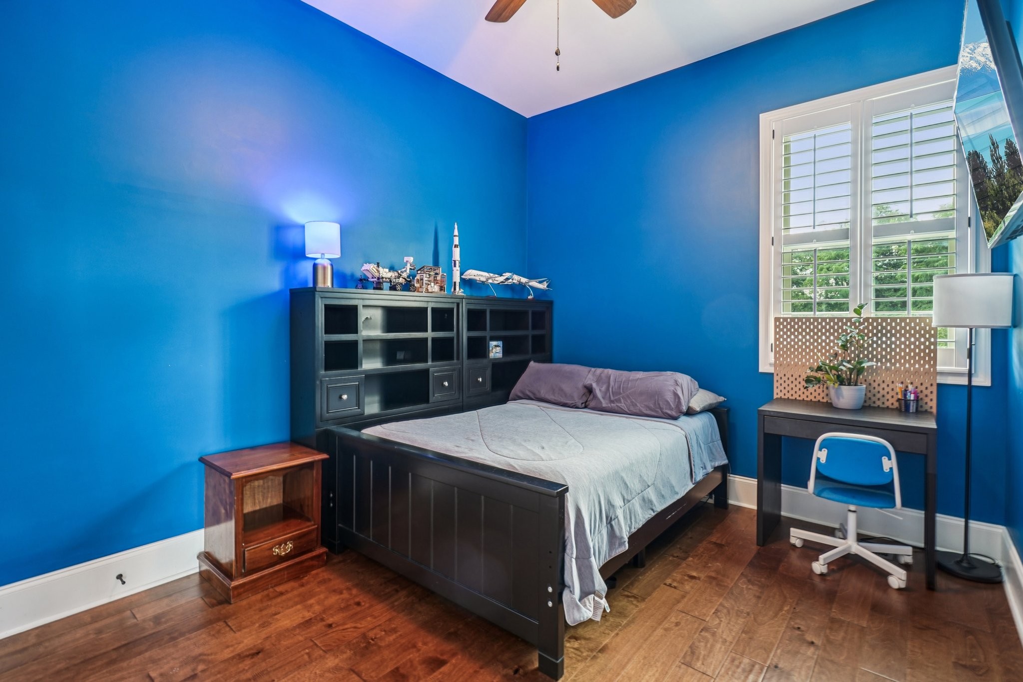 1003 Glasgow Ct Property Photo 19