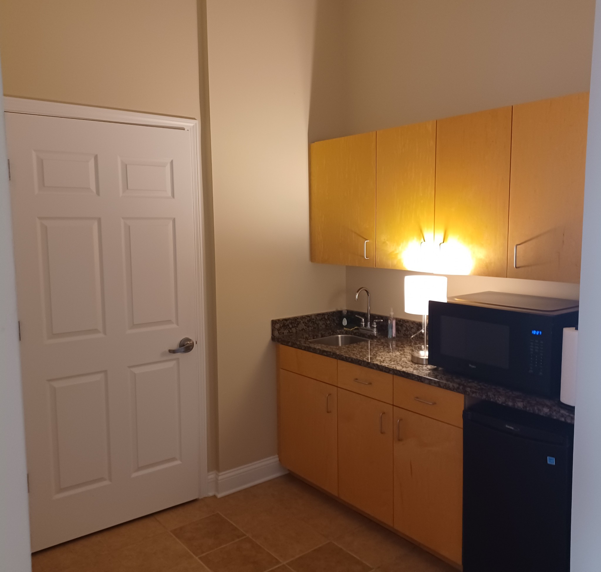 311 S Royal Oaks Blvd, Se Property Photo 5
