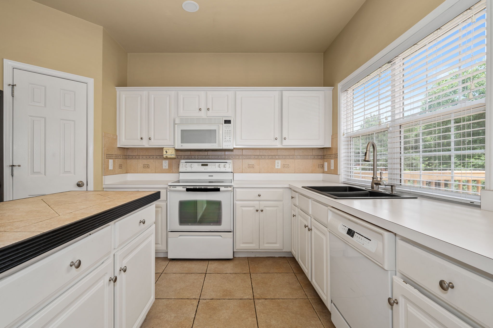 5504 Nevil Pt Property Photo 21