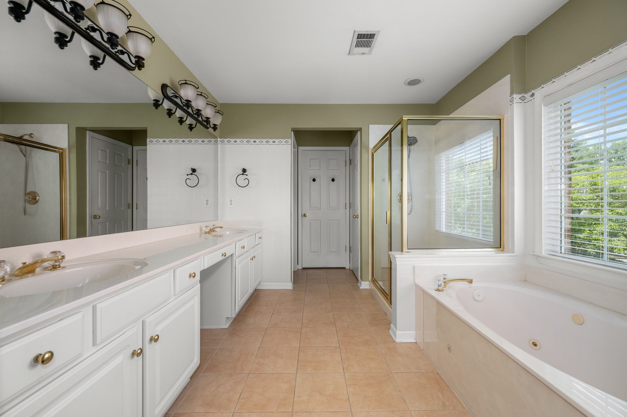 5504 Nevil Pt Property Photo 28