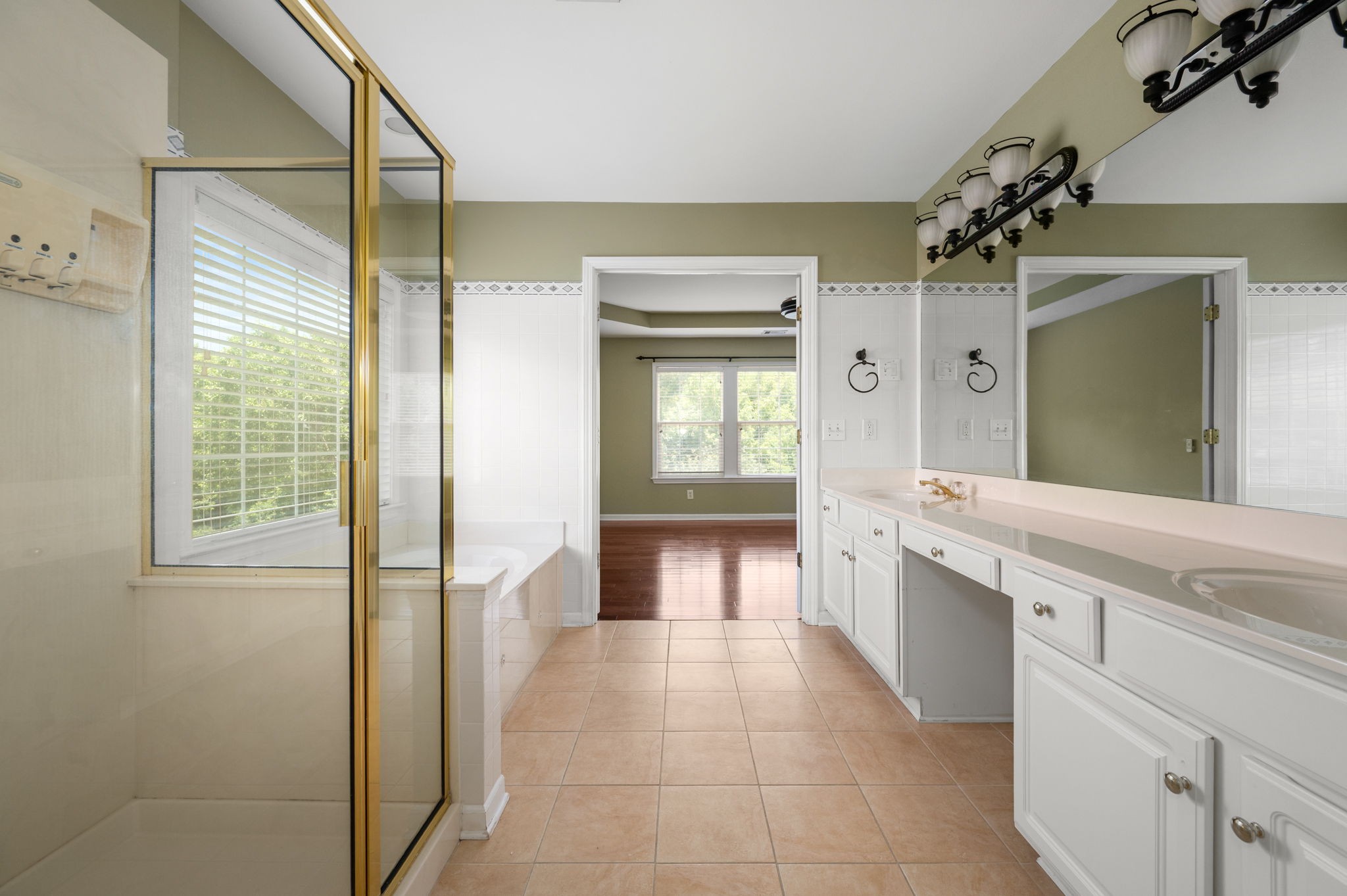 5504 Nevil Pt Property Photo 29