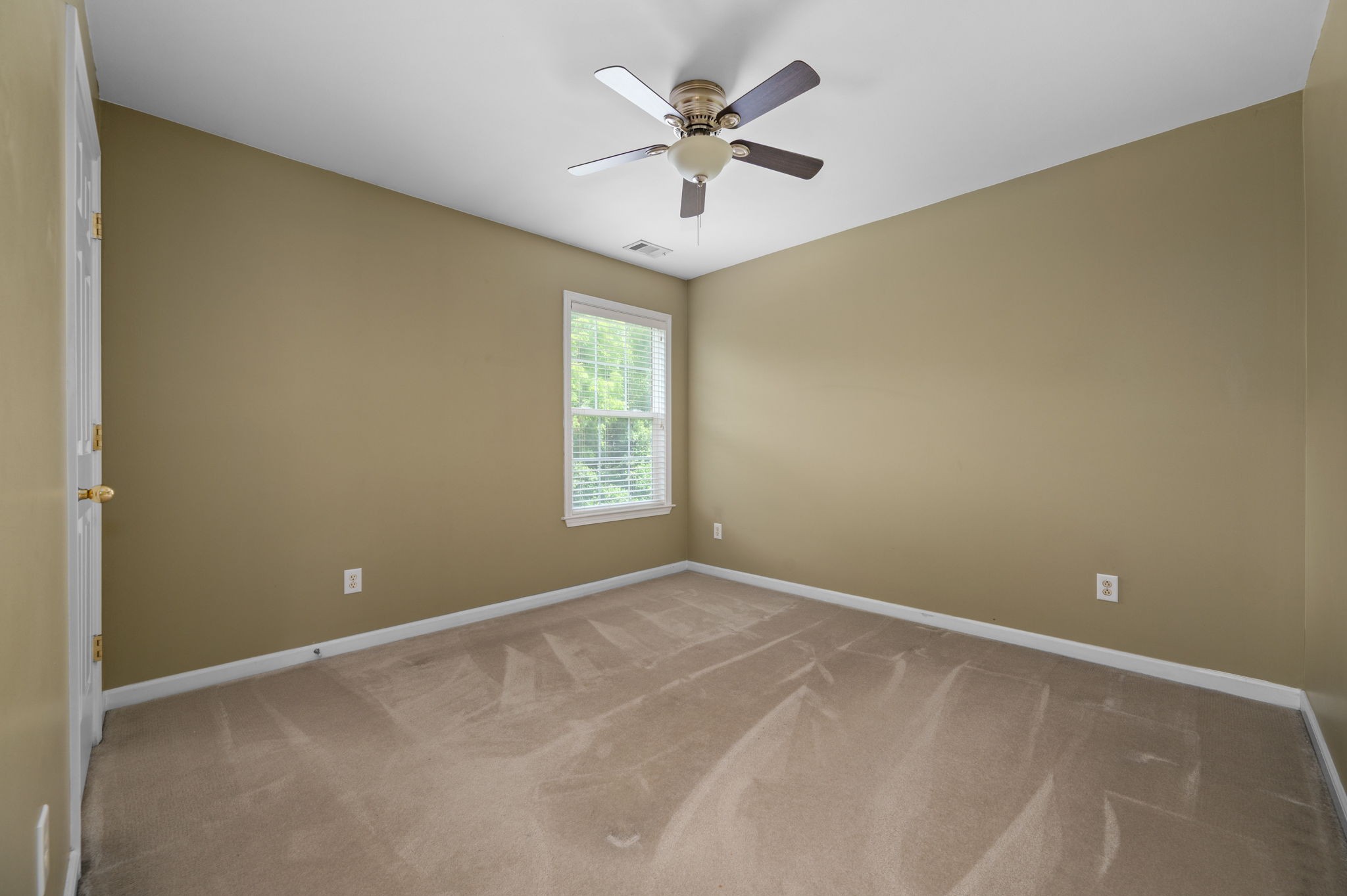 5504 Nevil Pt Property Photo 36