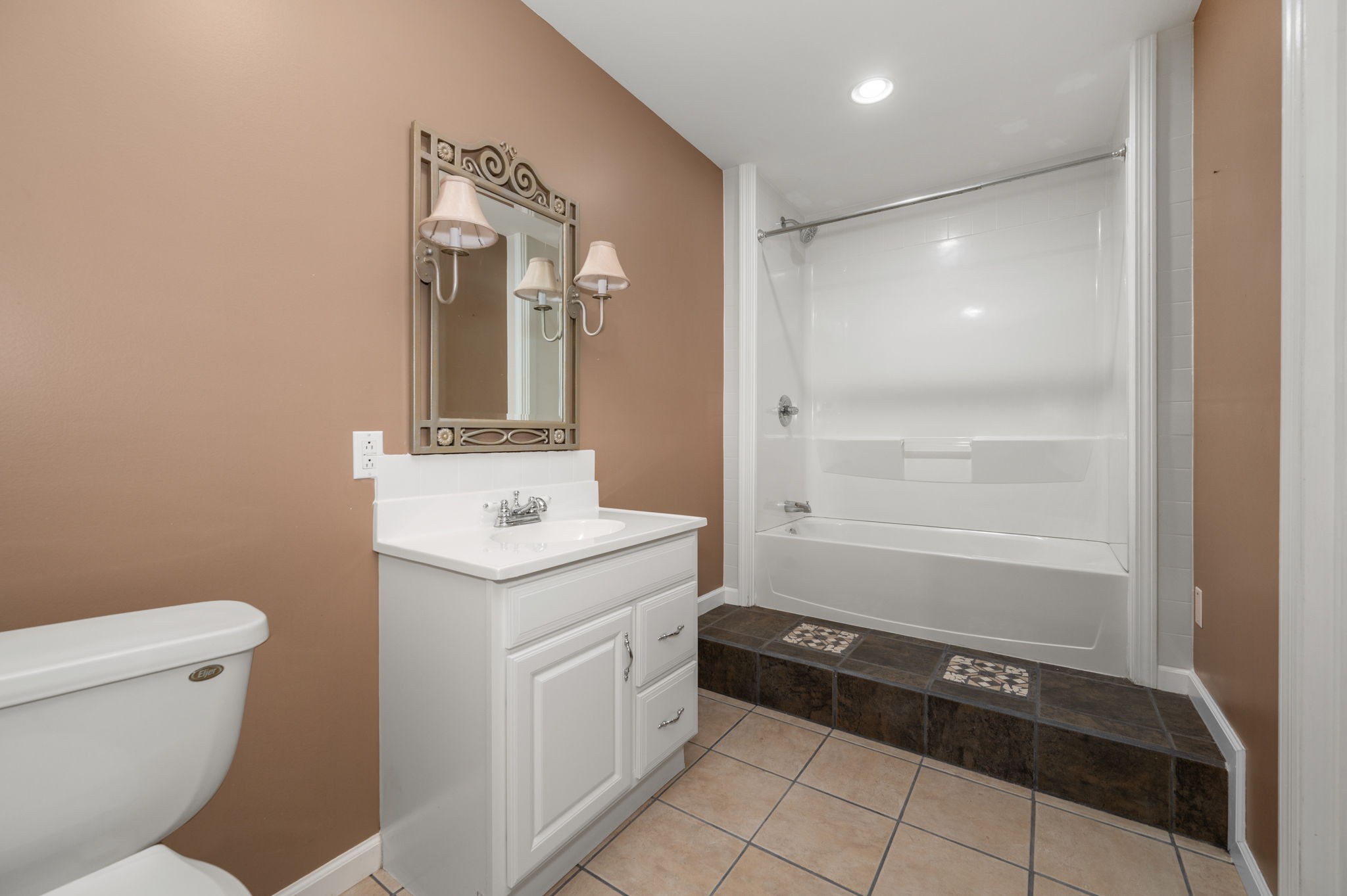 5504 Nevil Pt Property Photo 43