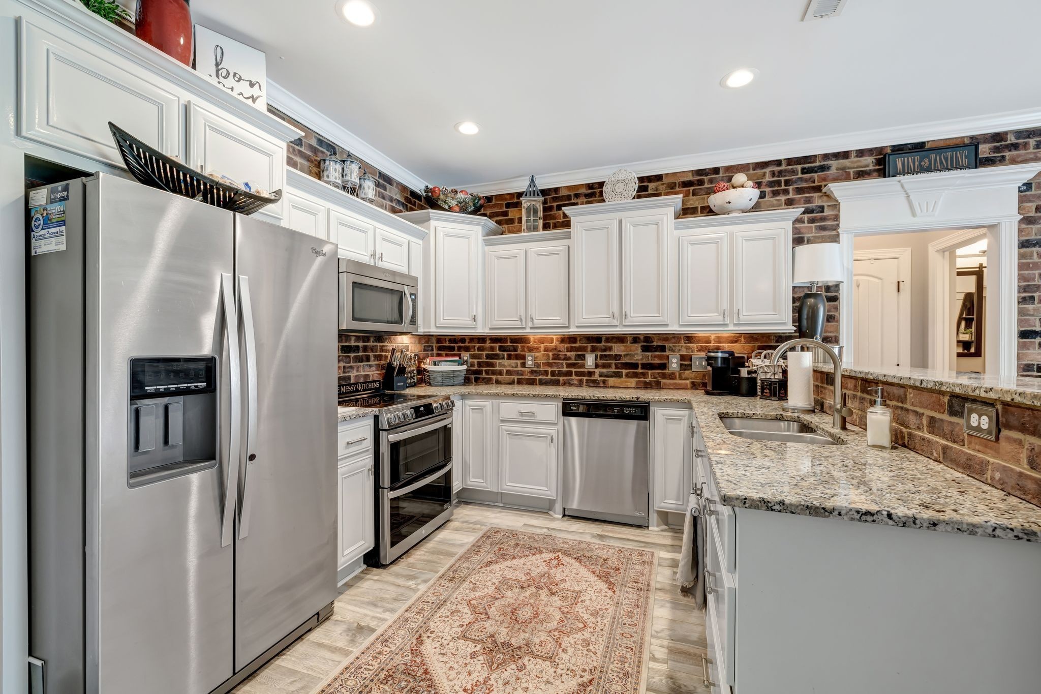2406 Dewdrop Ct Property Photo 17