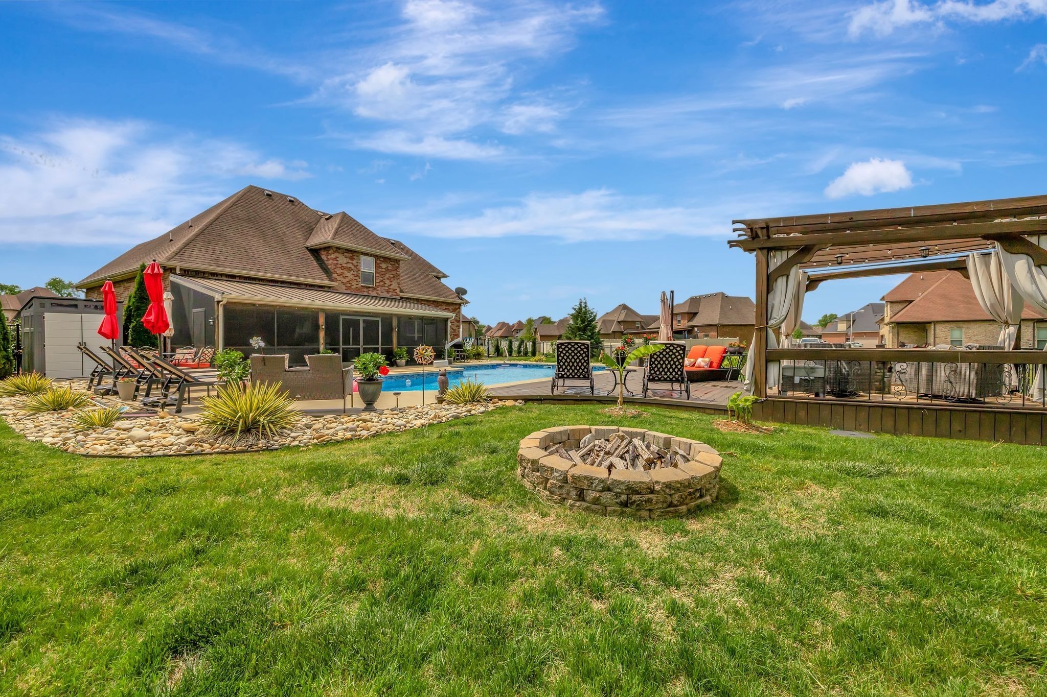 2406 Dewdrop Ct Property Photo 41