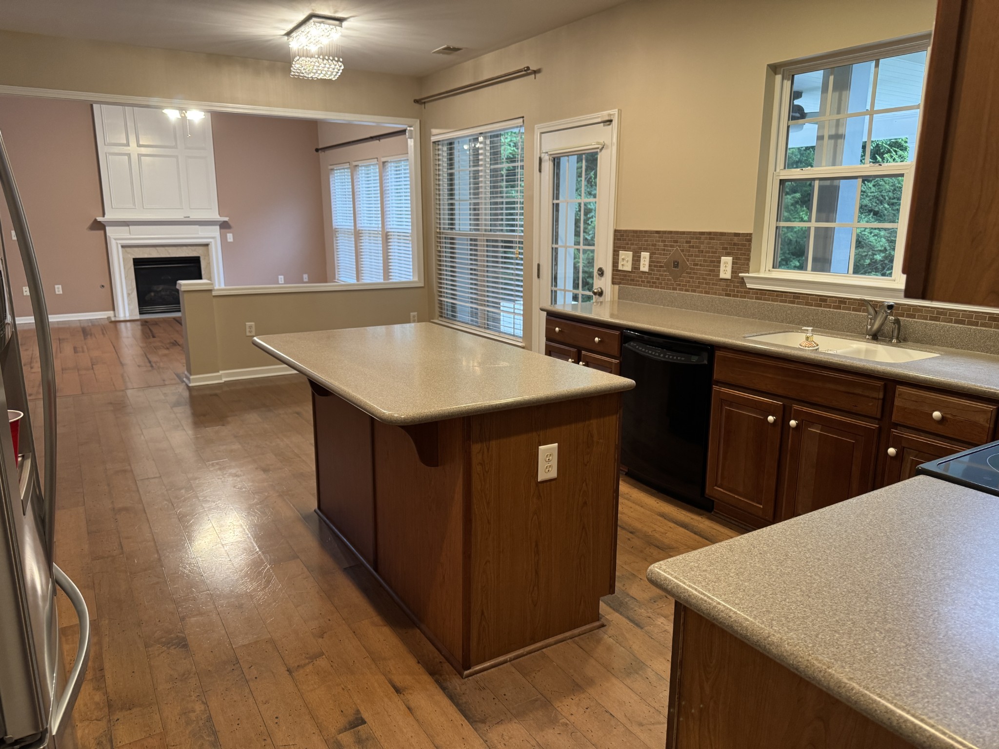 1856 Erlinger Dr Property Photo 24