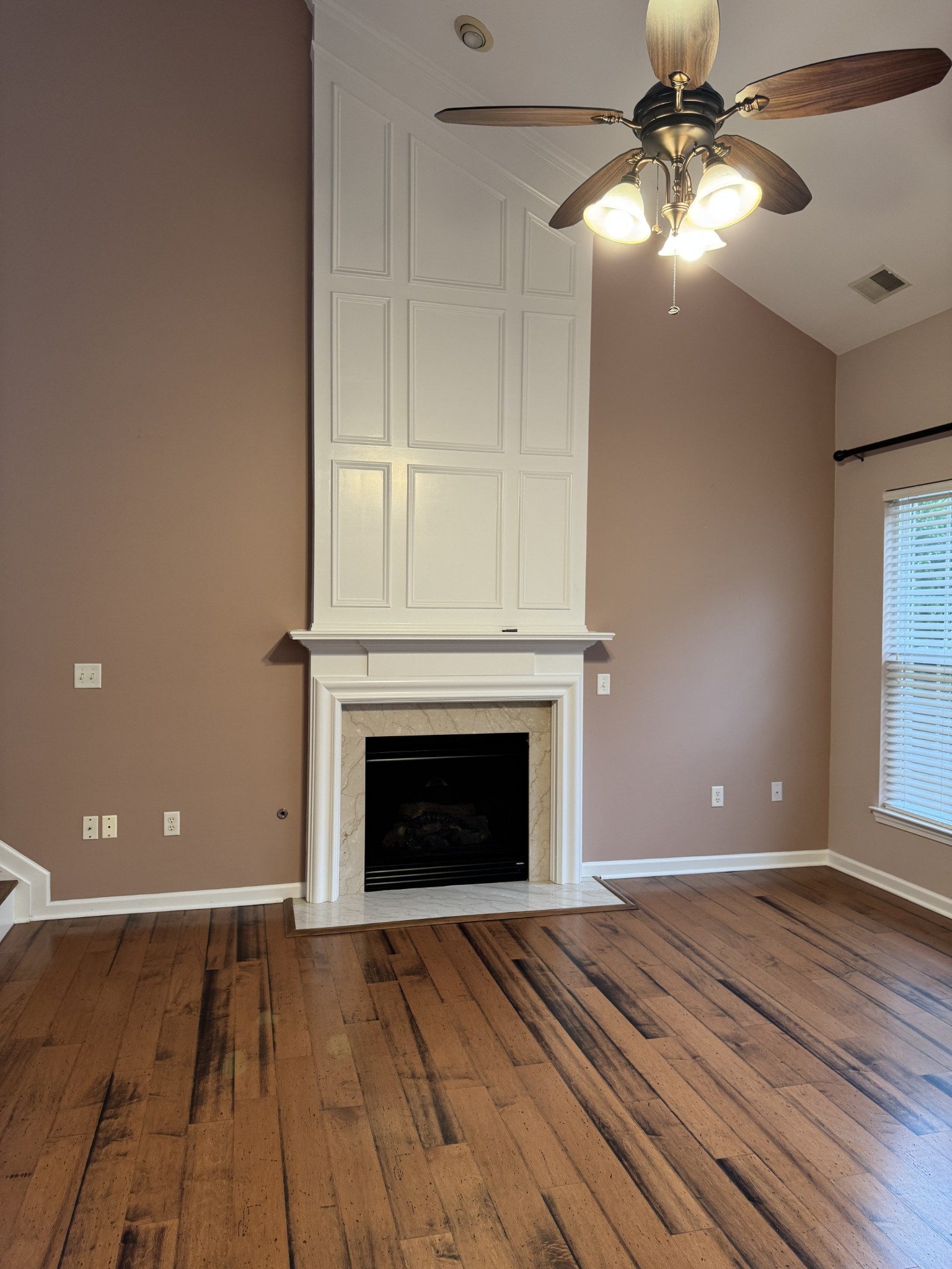 1856 Erlinger Dr Property Photo 28