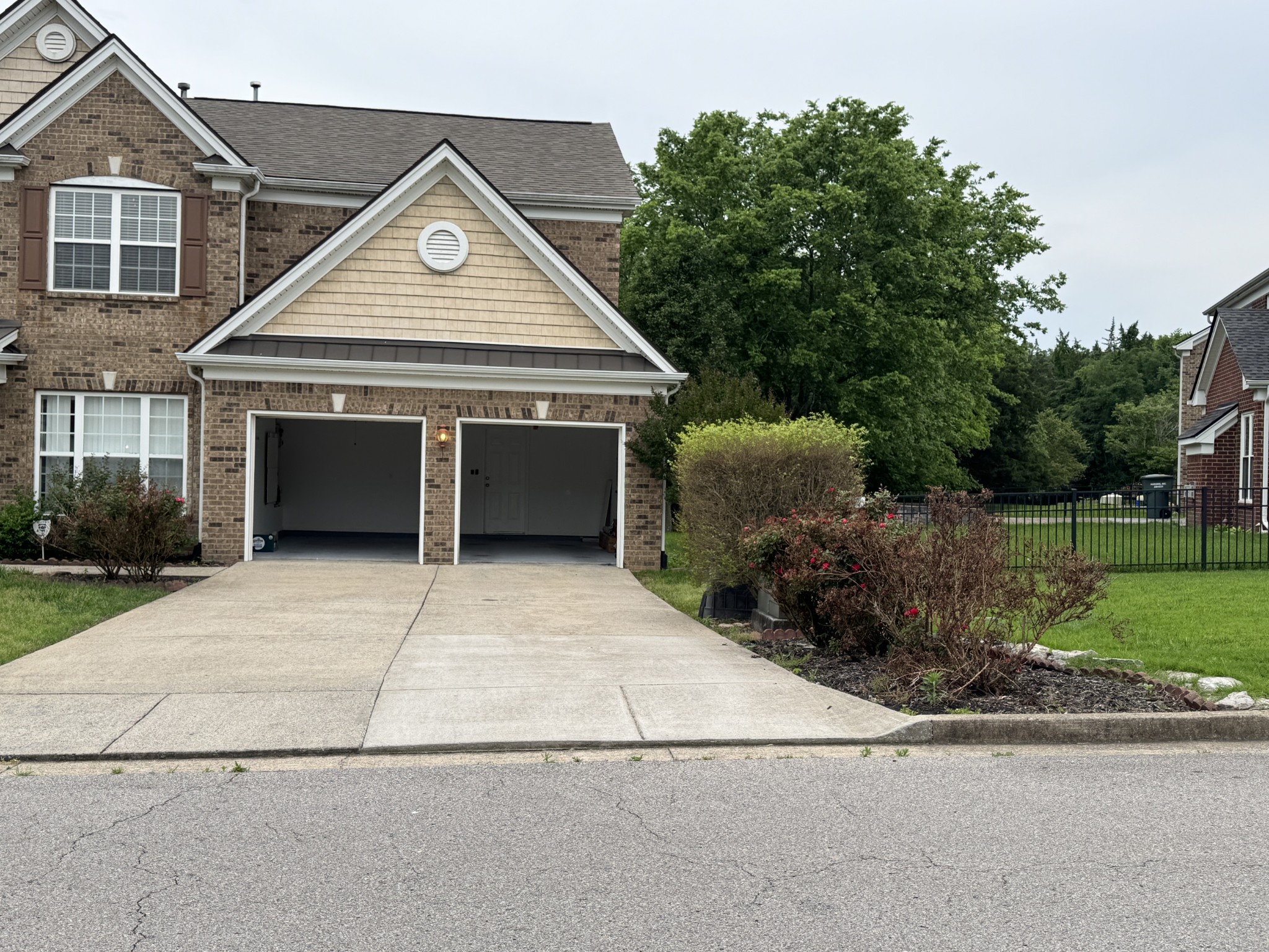 1856 Erlinger Dr Property Photo 49