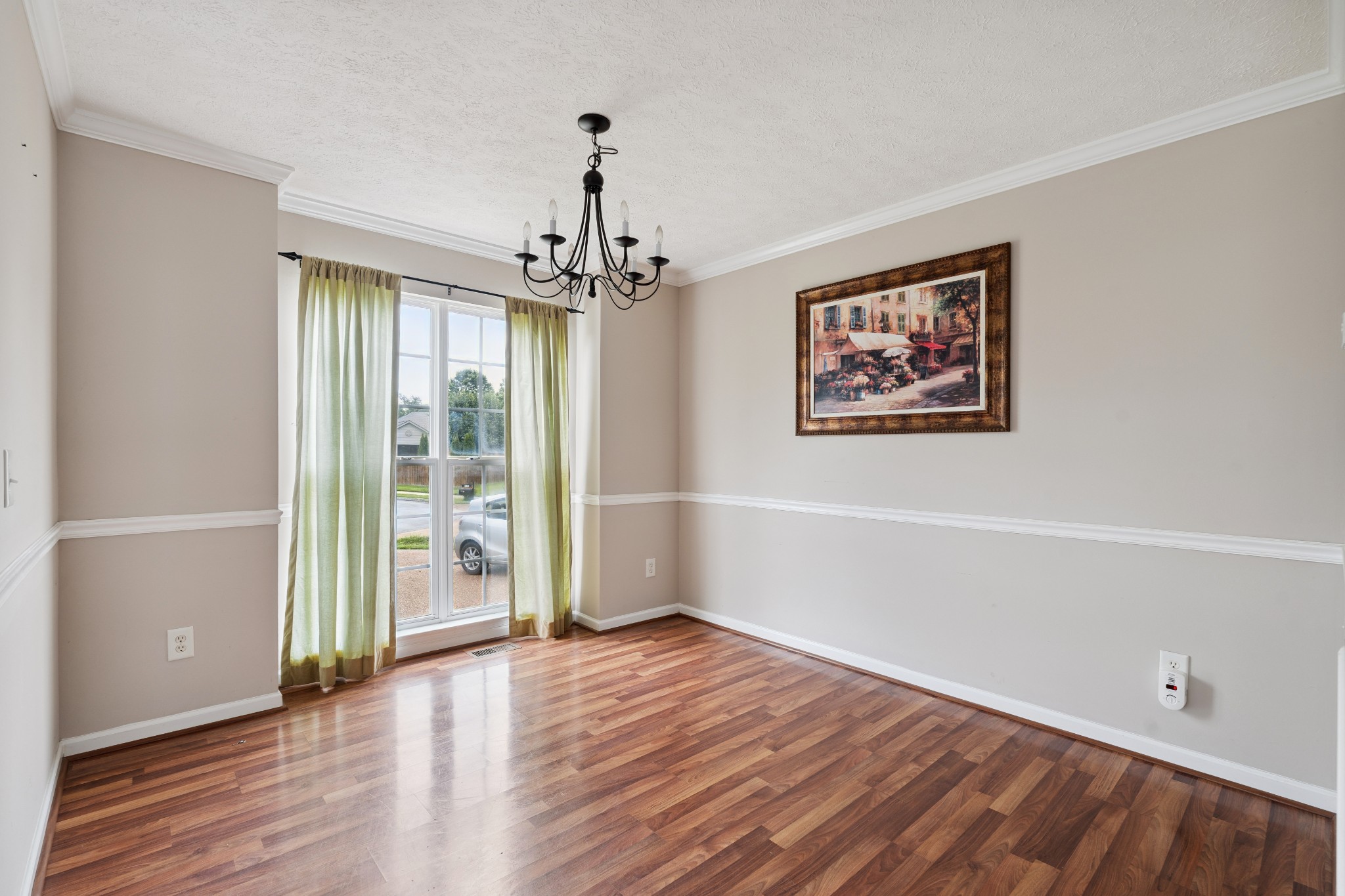 359 Astor Way Property Photo 8