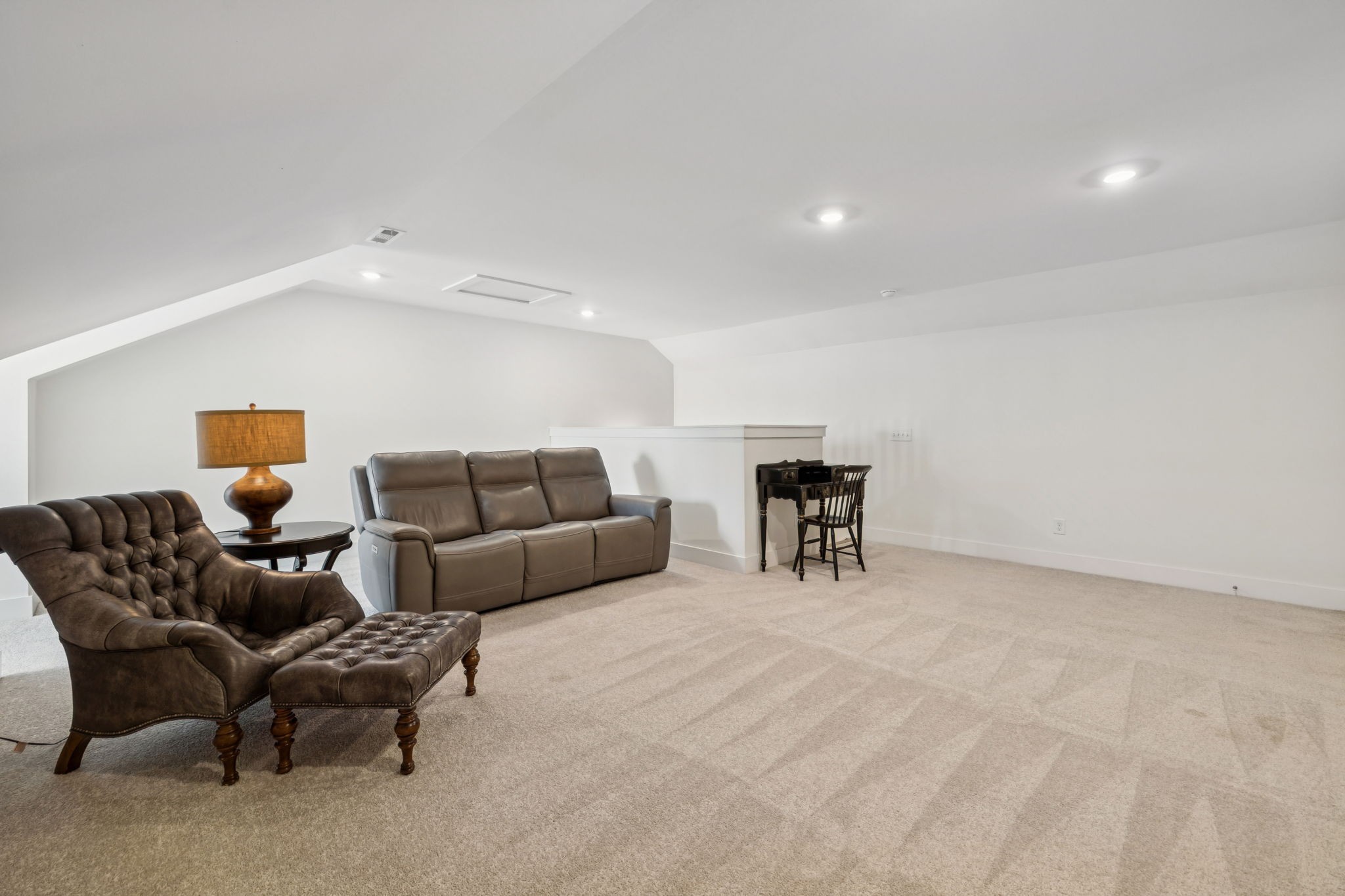 219 Cloverbrook Way Property Photo 21