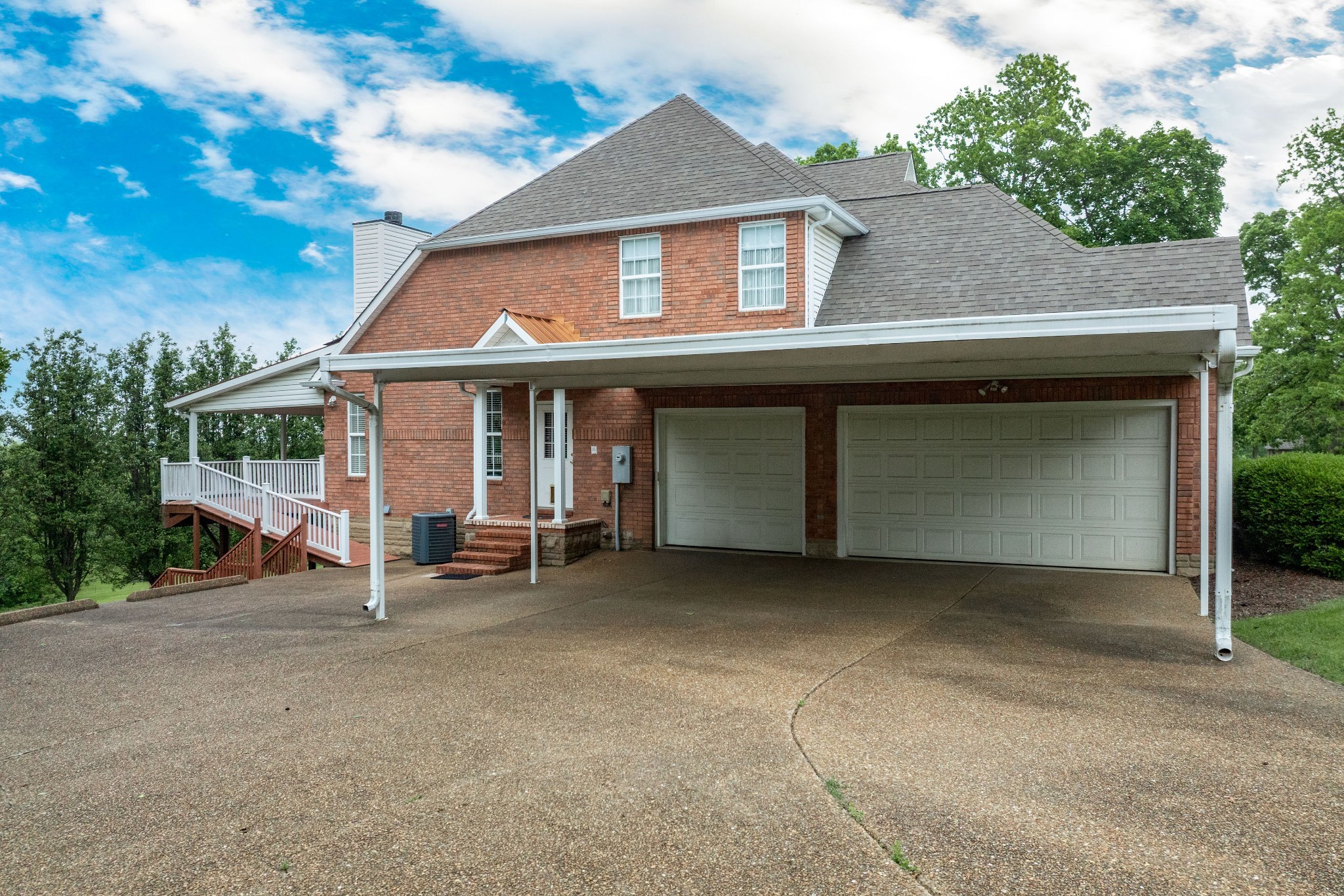 233 Timberlane Rd Property Photo 13