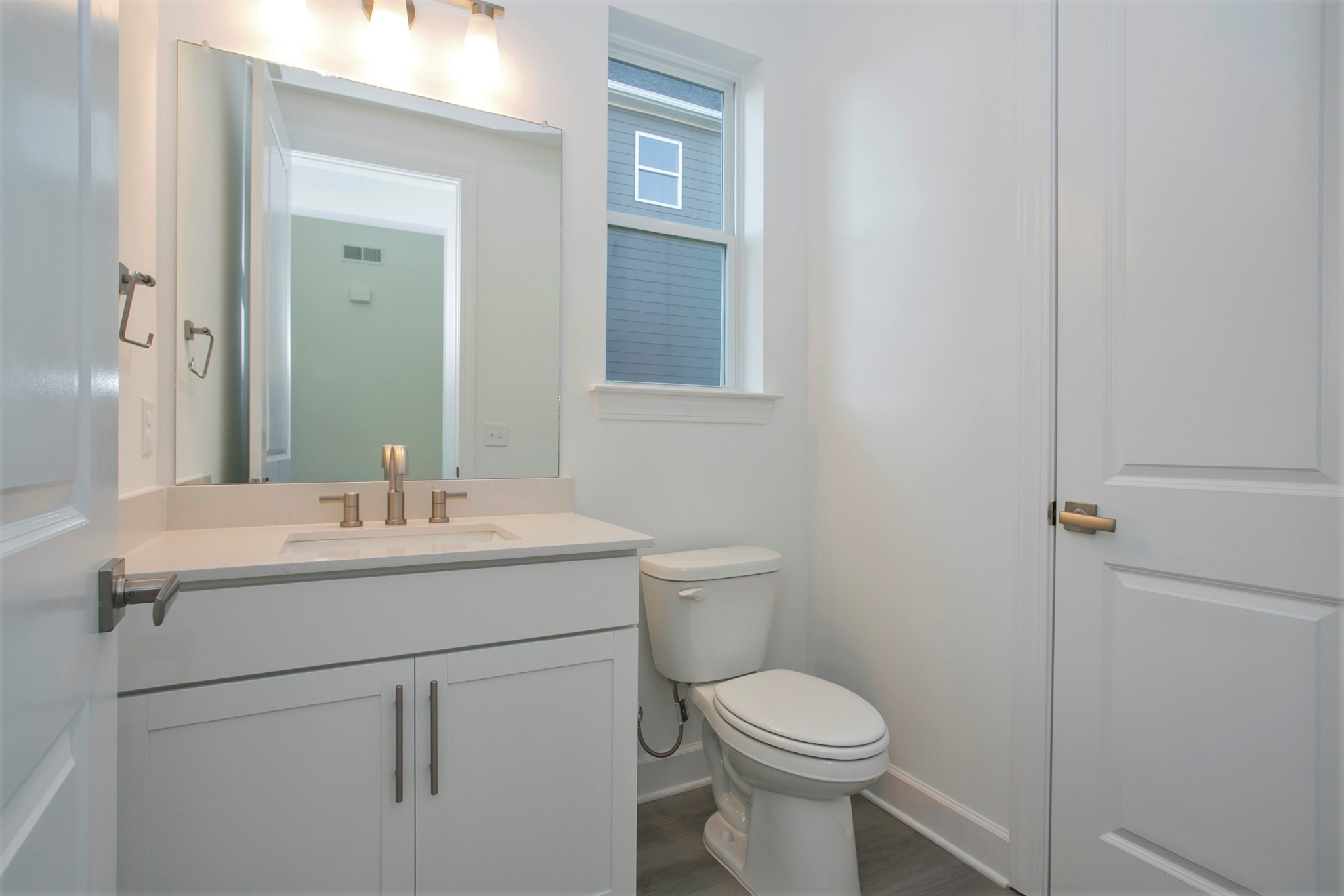 108 West Cassa Way Property Photo 5