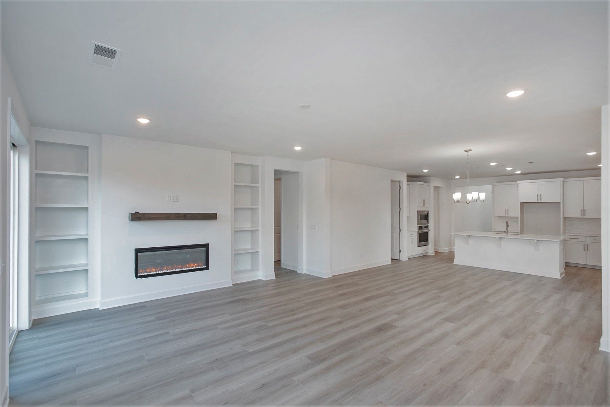 108 West Cassa Way Property Photo 13