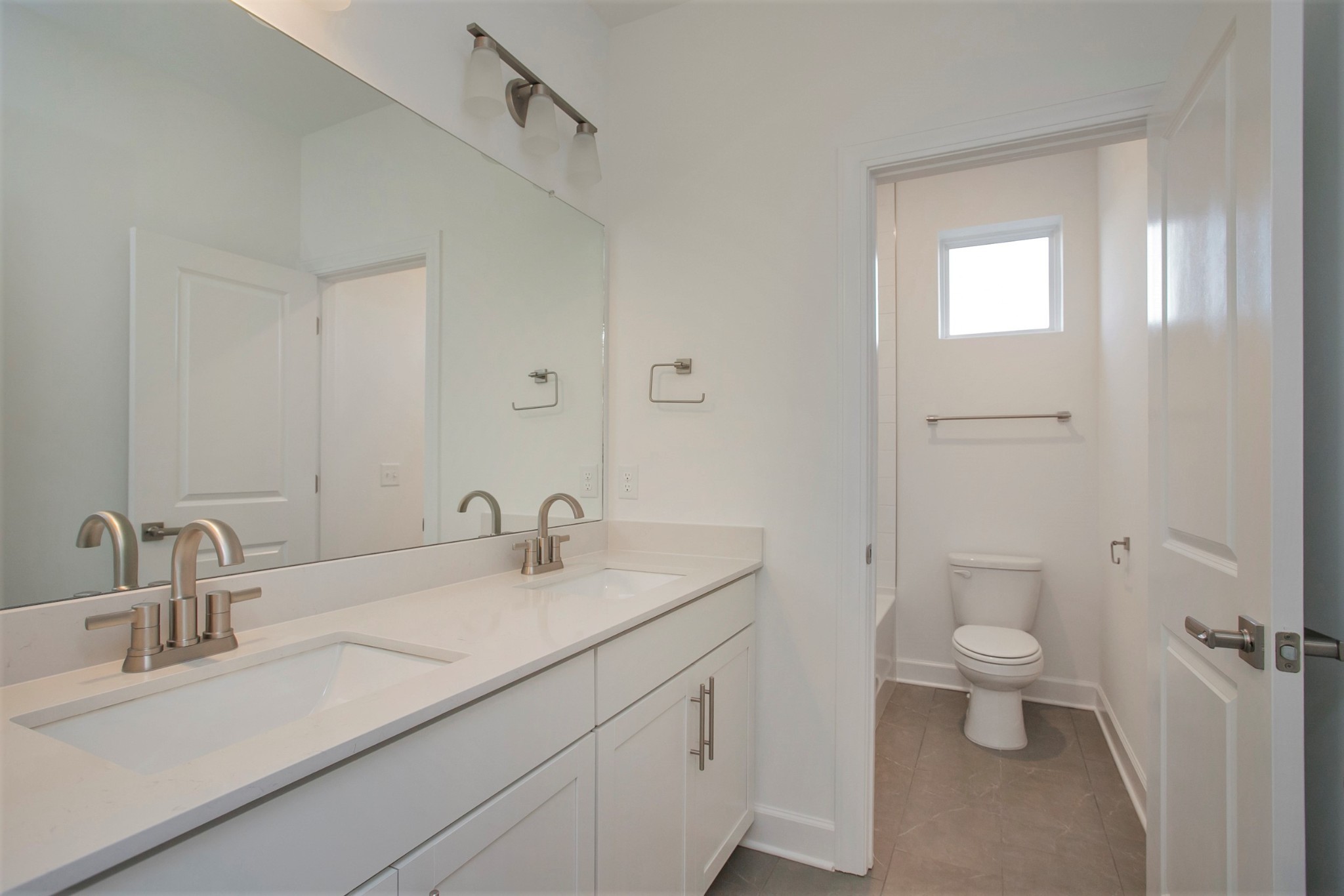 108 West Cassa Way Property Photo 24