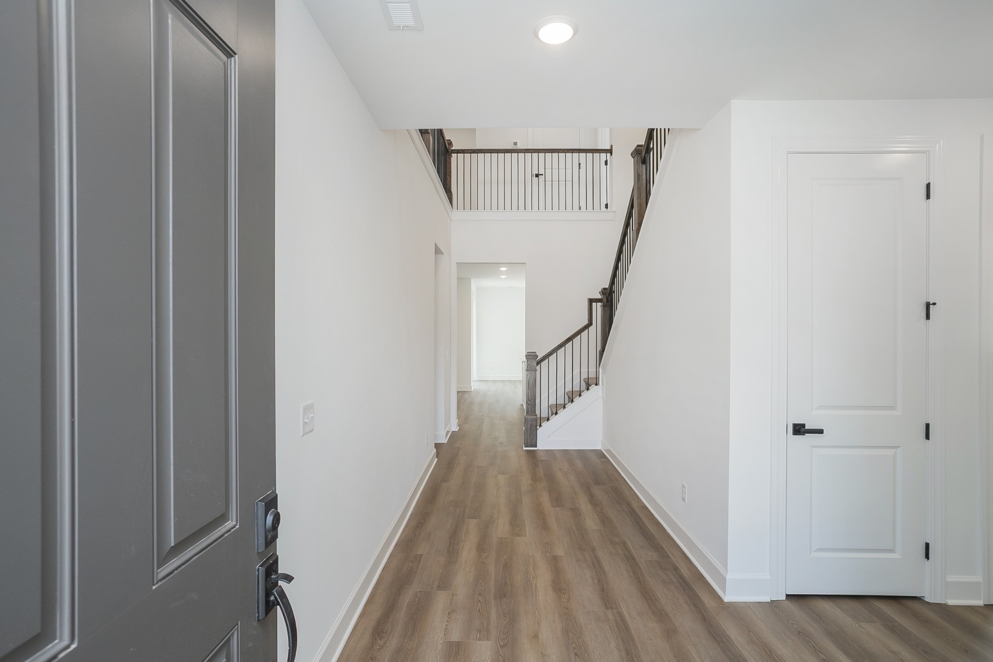 124 West Cassa Way Property Photo 2