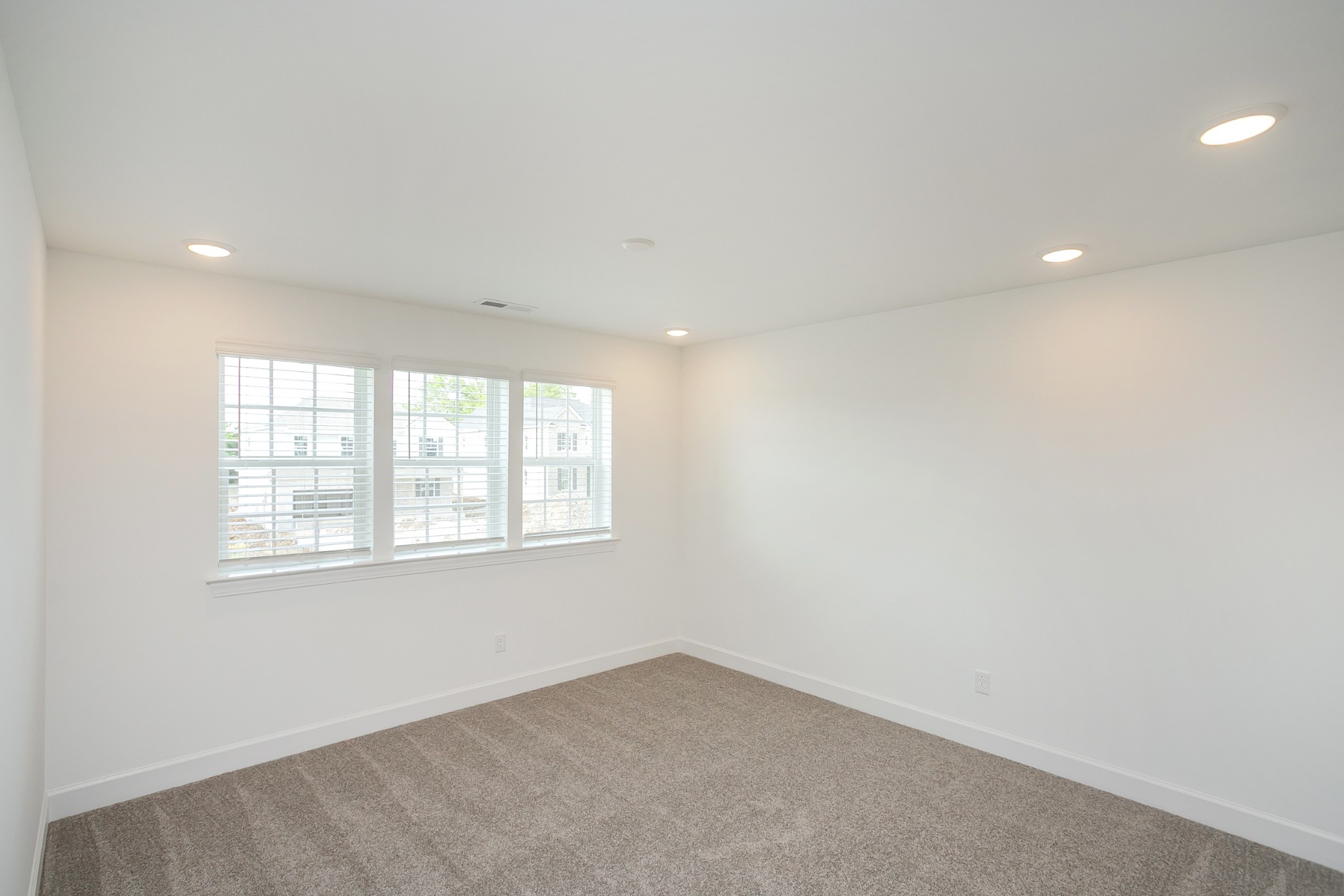 124 West Cassa Way Property Photo 19
