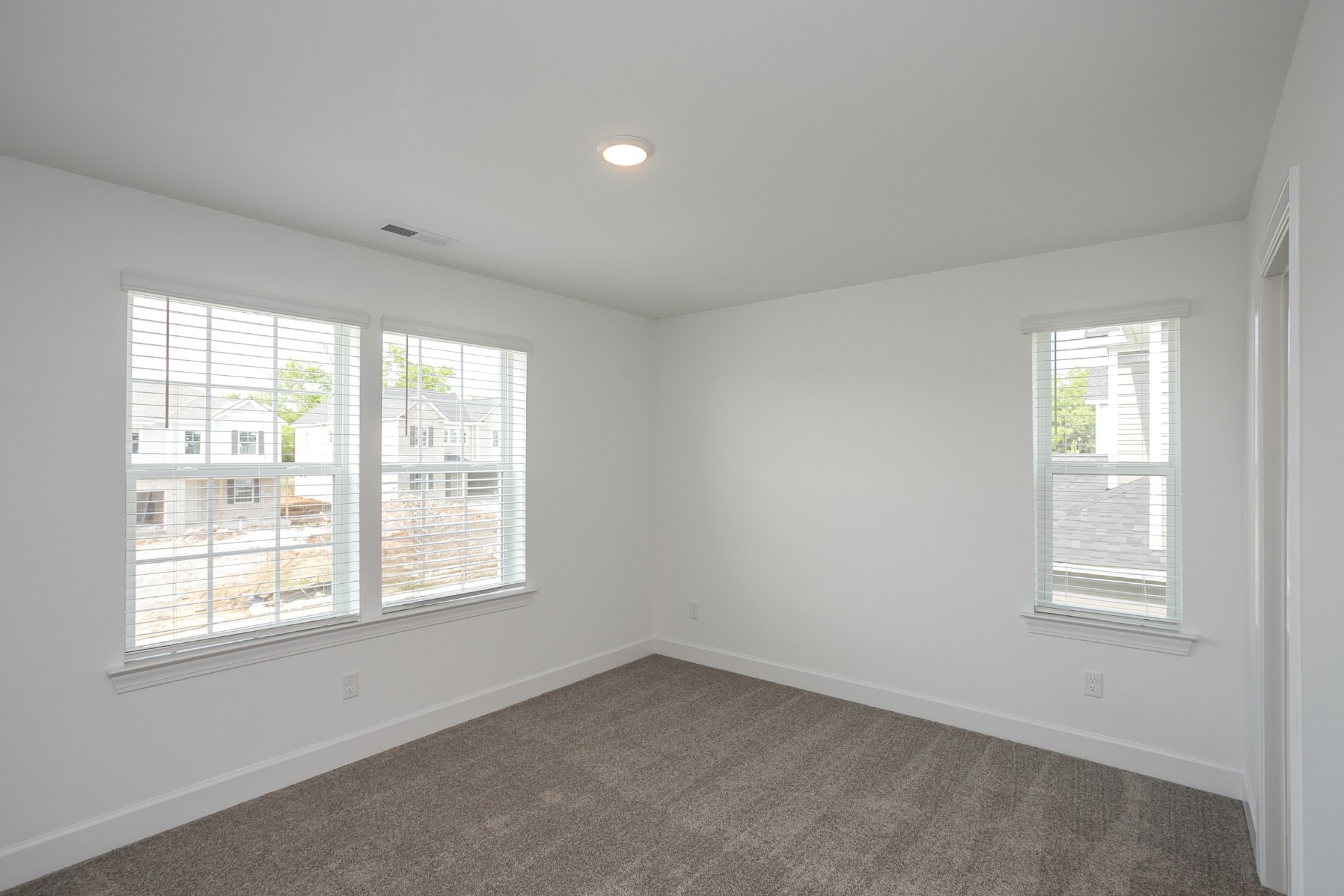124 West Cassa Way Property Photo 23