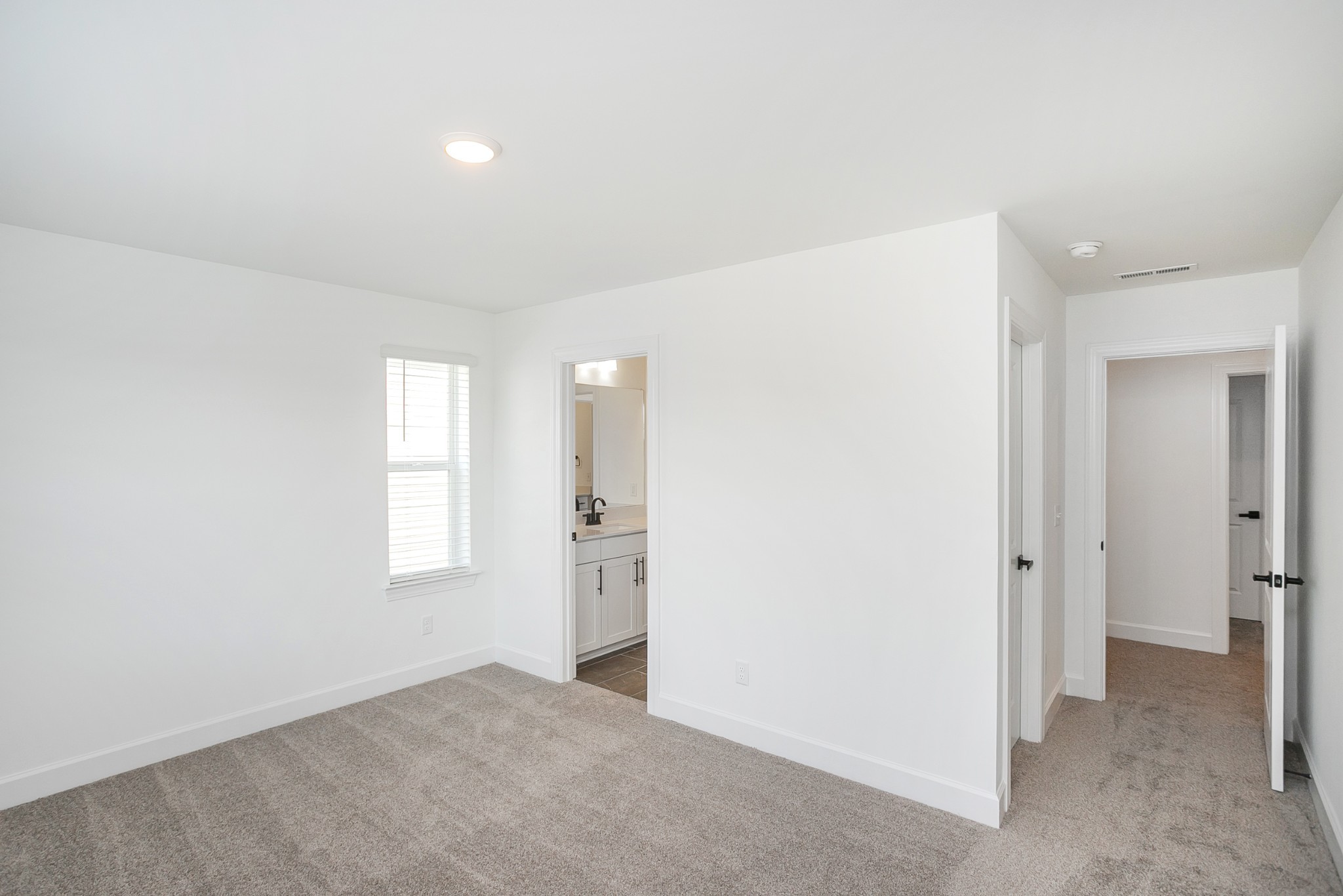 124 West Cassa Way Property Photo 25