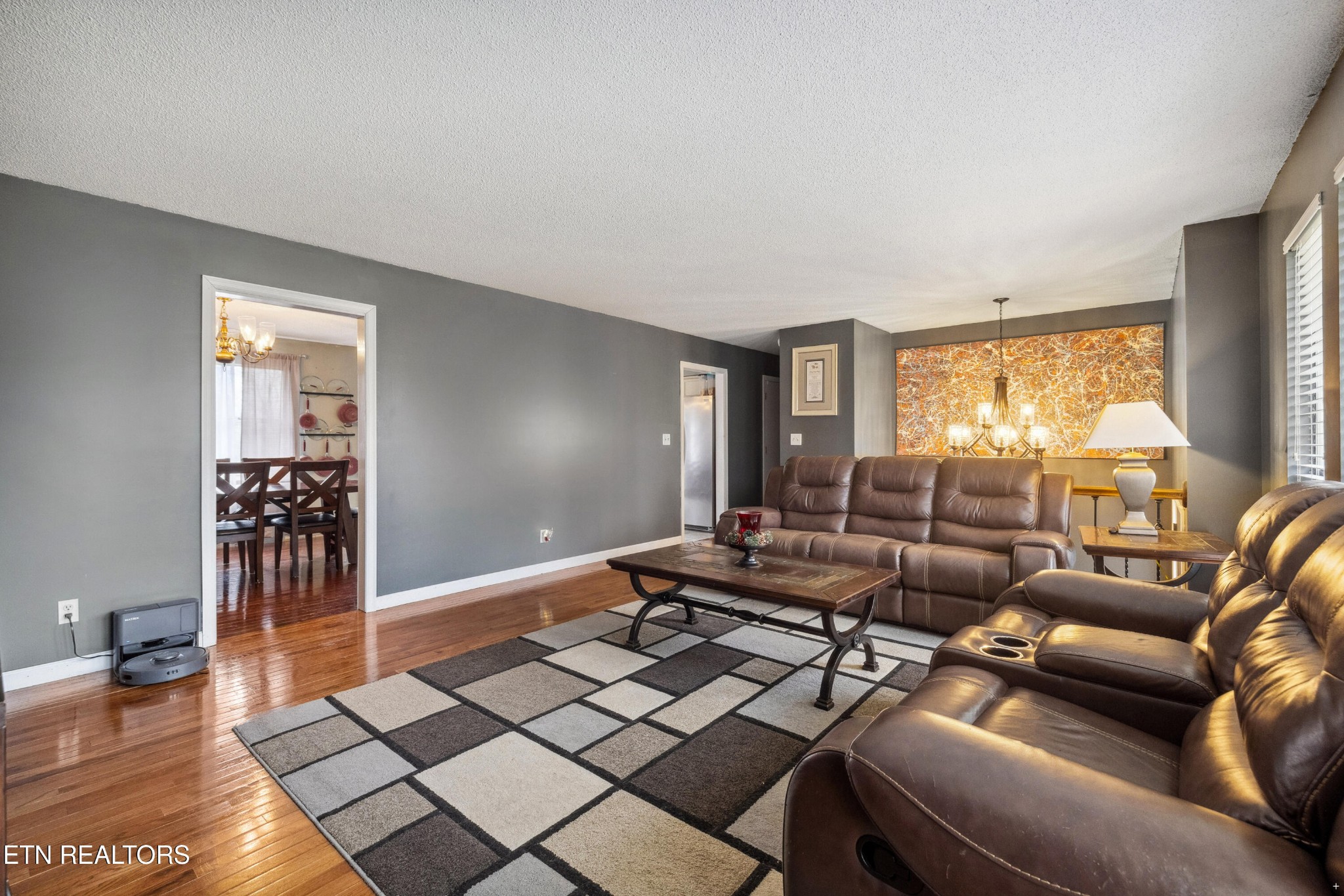 602 Mize Circle Property Photo 4