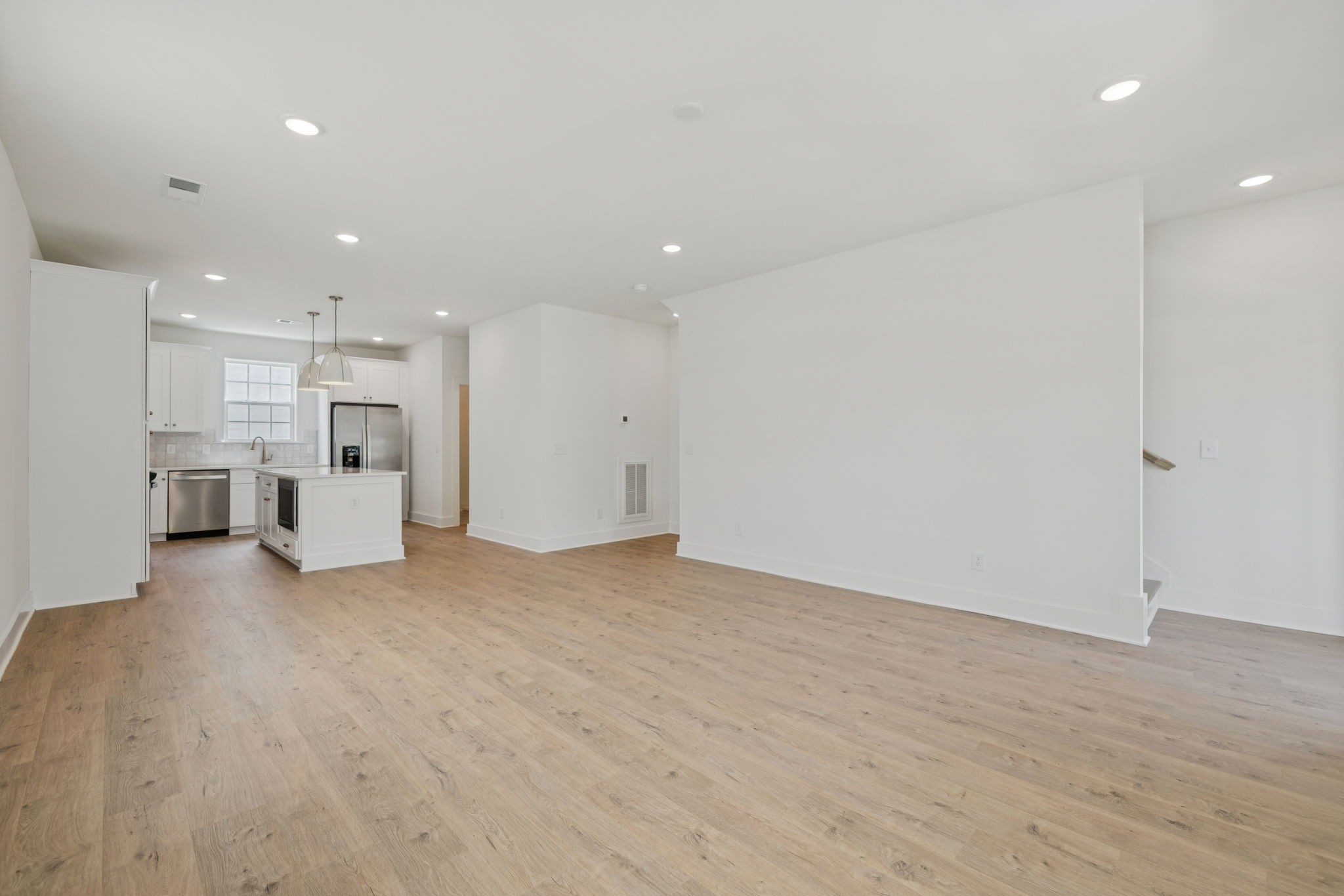 504 Edwin St Property Photo 13