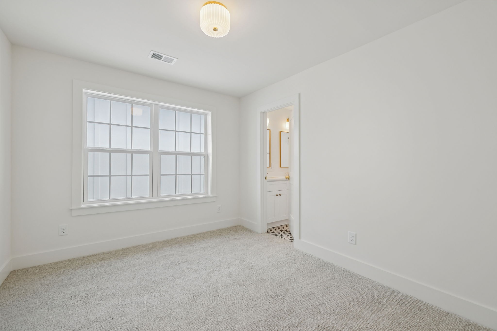 504 Edwin St Property Photo 25