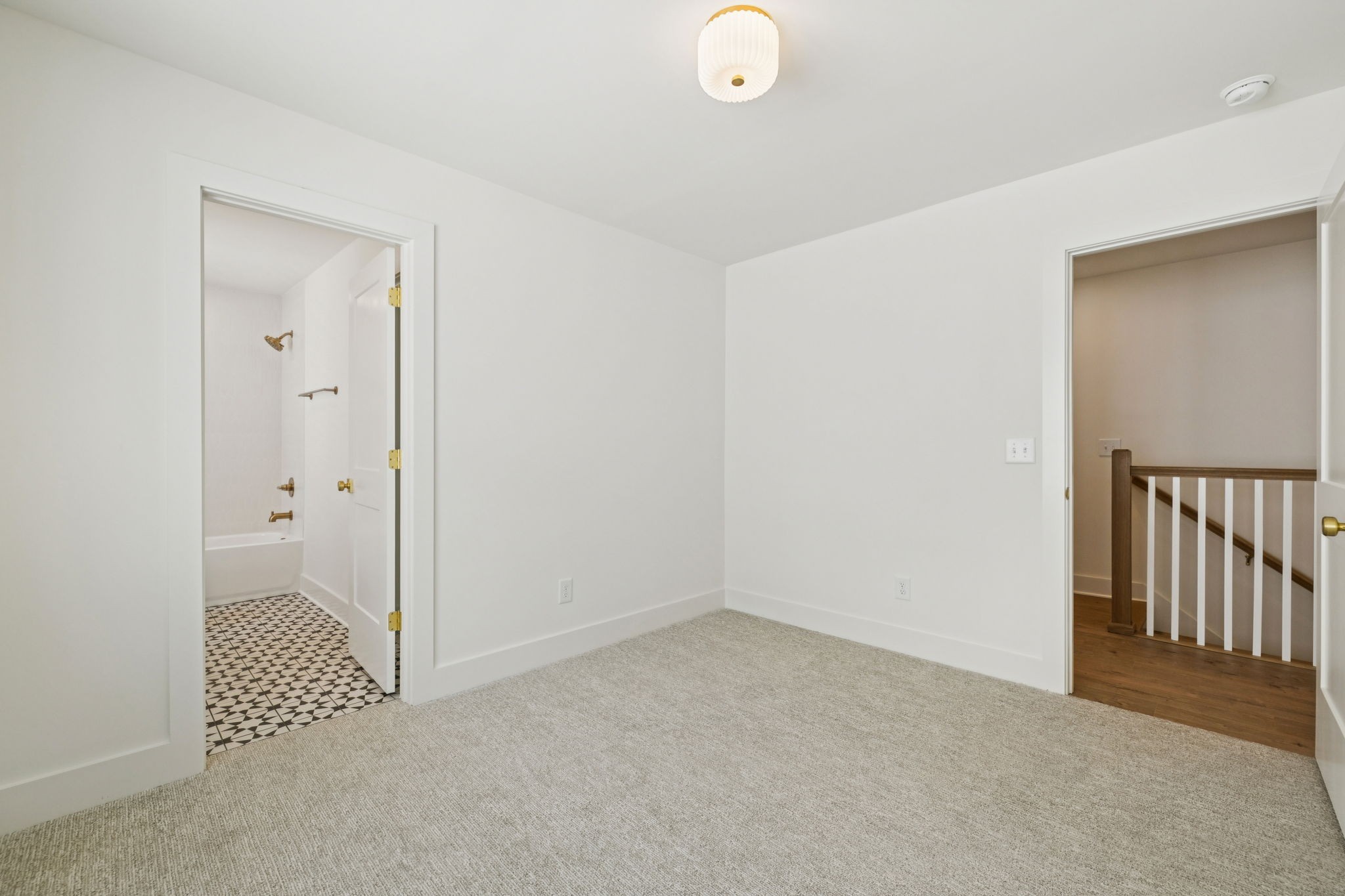 504 Edwin St Property Photo 26