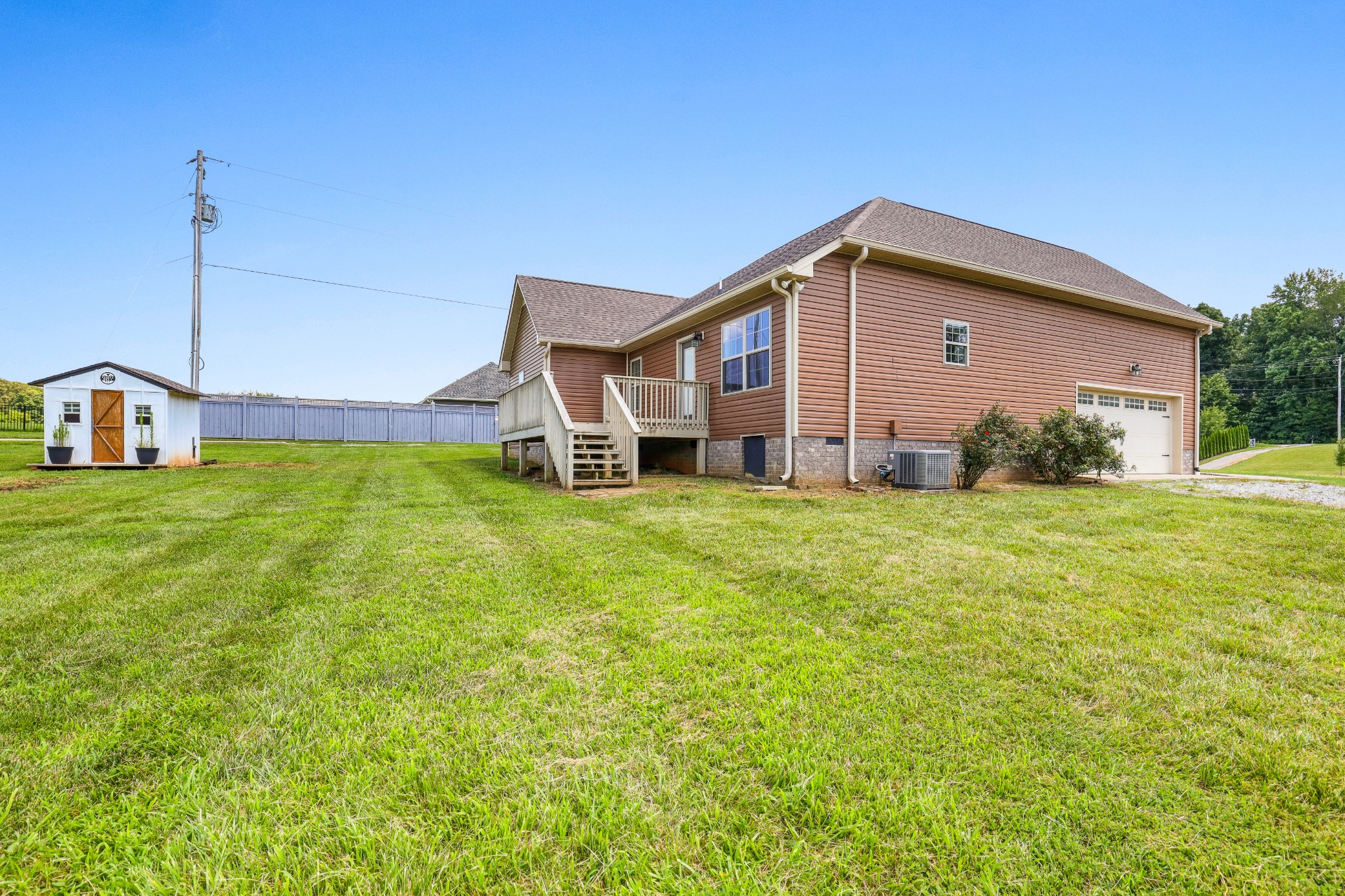 4927 Minnis Rd Property Photo 4